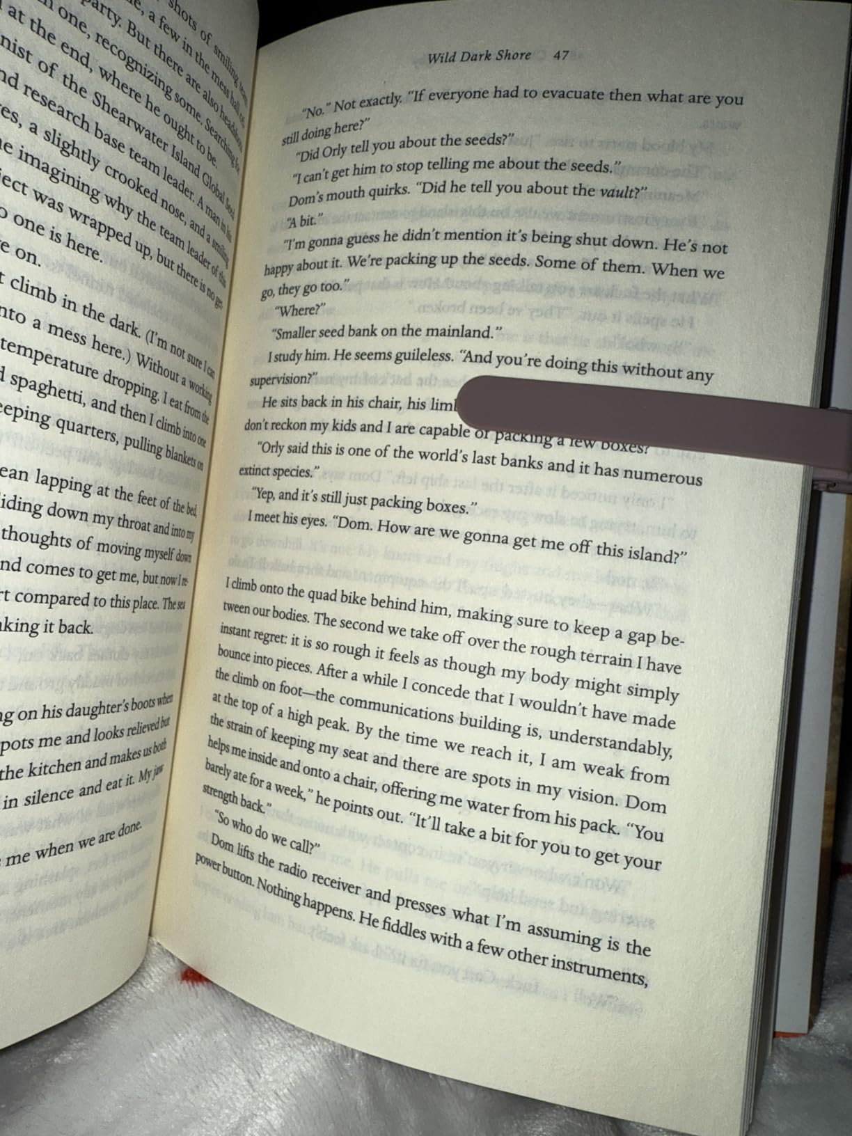 SMUK 3pcs Automatic Bookmark, Silicone Book Marks for Reading Women, Men, Kids, Book Lovers, Cute Unique Book Markers for Reading, Reading Accessories Gifts for Book Lovers customer photo 2