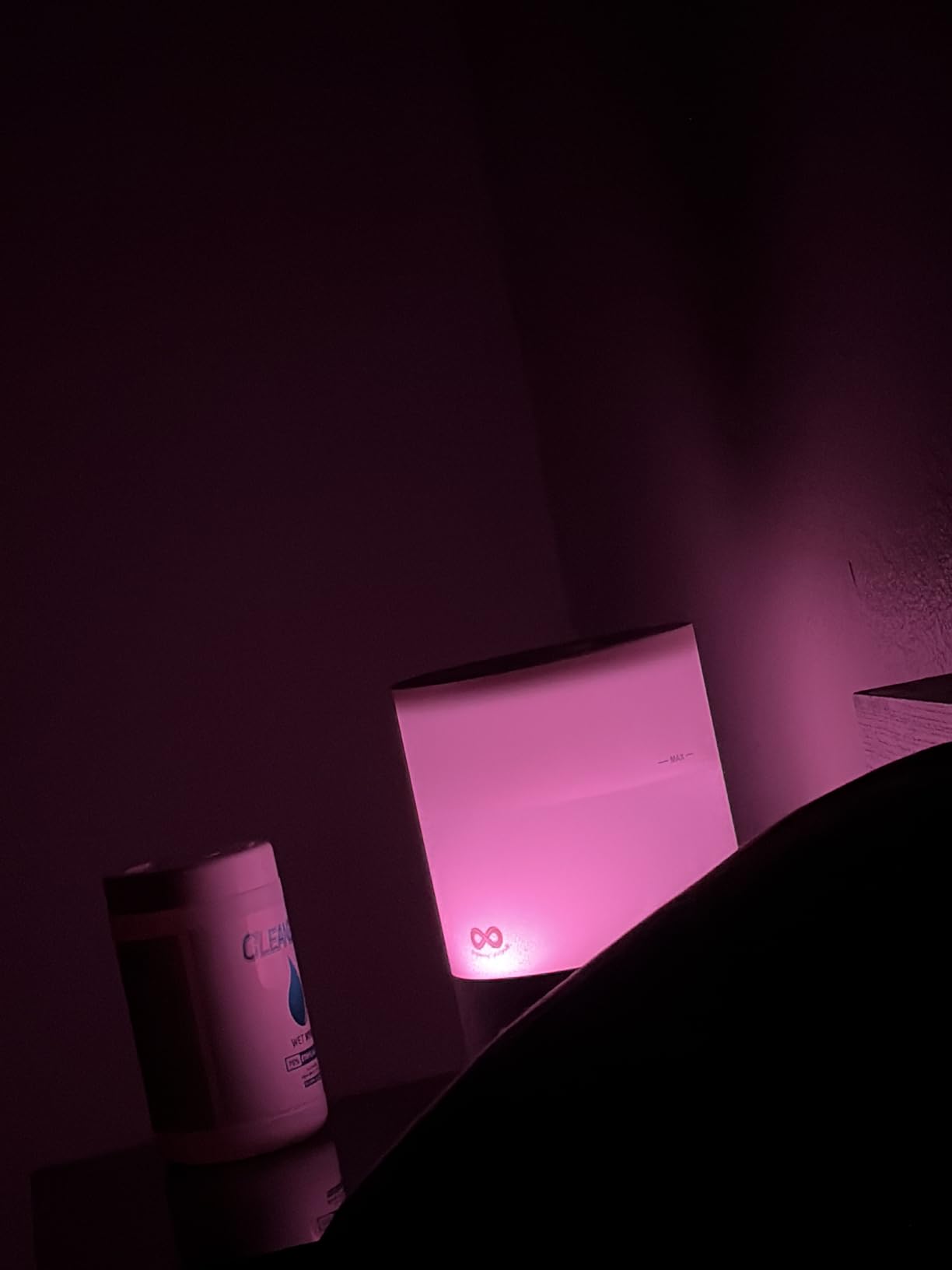 Everlasting Comfort 2.5L Top Fill Humidifier for Bedroom - Quiet, Easy to Fill & Clean, 24HR Runtime, Night Lights customer photo 1