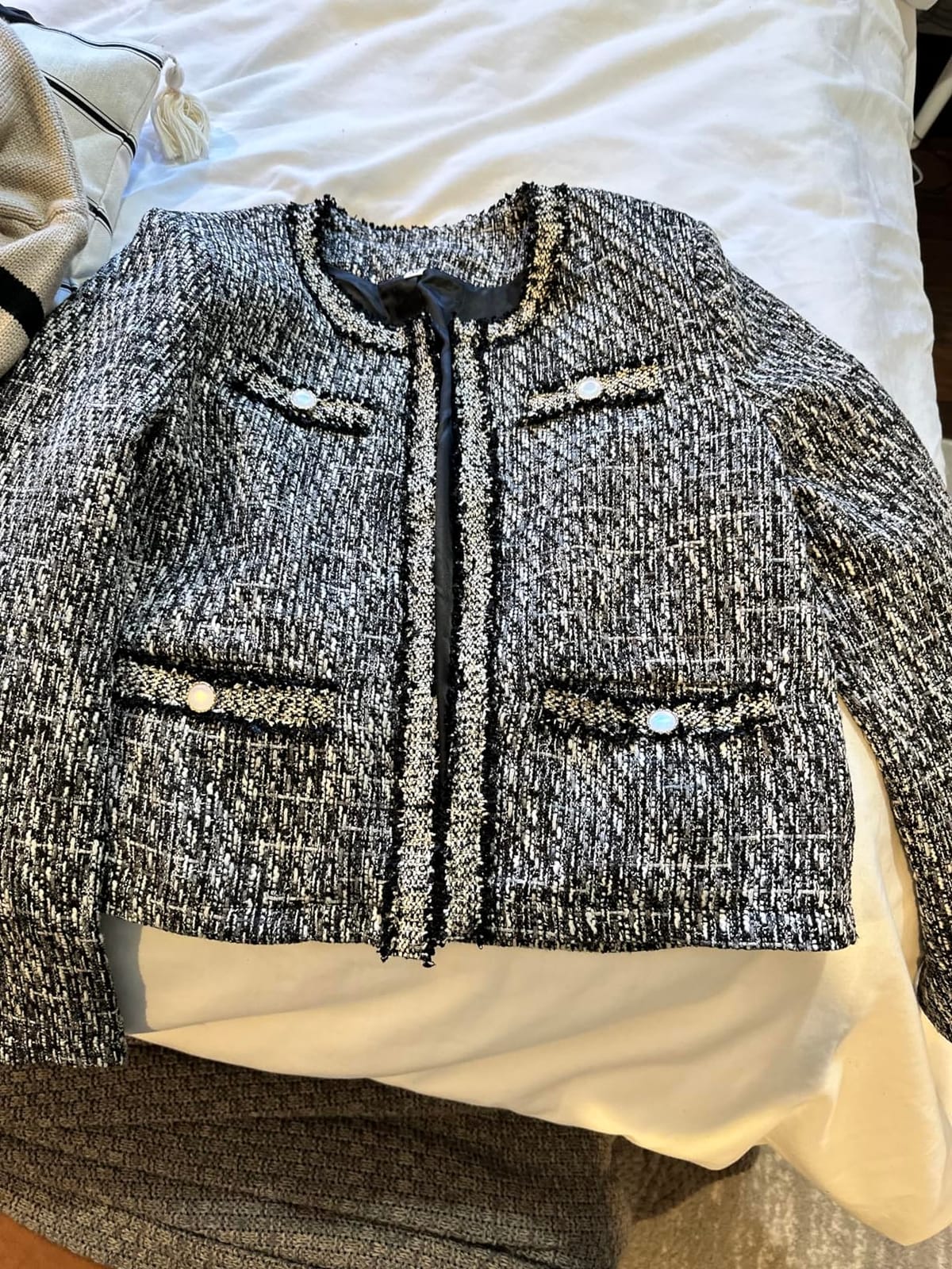Xaspee Women's Tweed Blazers Cropped Long Sleeve Collarless Plaid Jacket customer photo 1