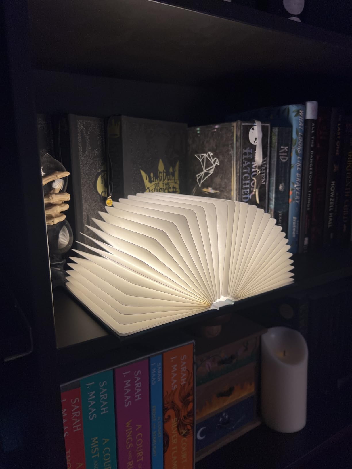 Uniwolk Book Lovers Gifts BookLamp - 5 Color Lights, 1200mAh Battery, Foldable Paper Lamp as Book Decor & Accessories customer photo 2