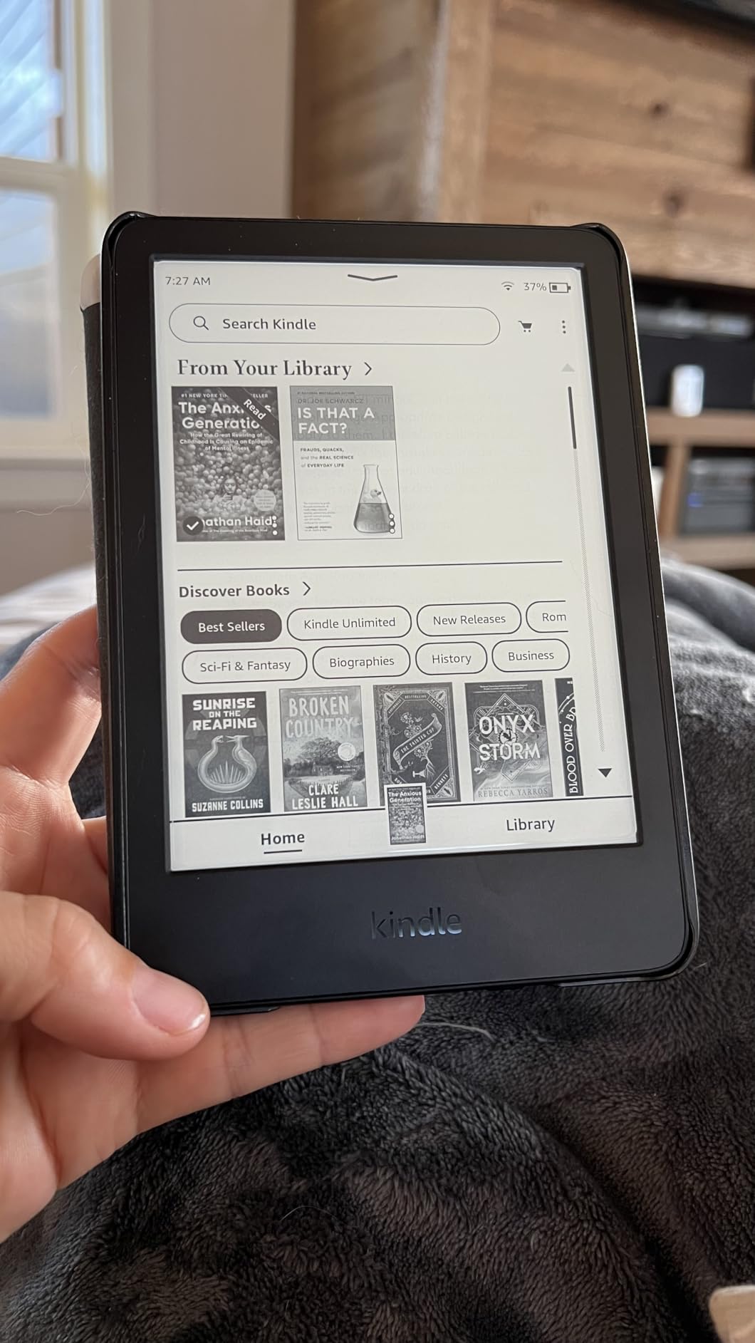 [ 2 Pack] Tempered Glass Screen Protector for New Kindle Paperwhite and Colorsoft Signature Edition 7.0 inch 2024 Release (Clear, 7 Inch Paperwhite 2024) customer photo 2