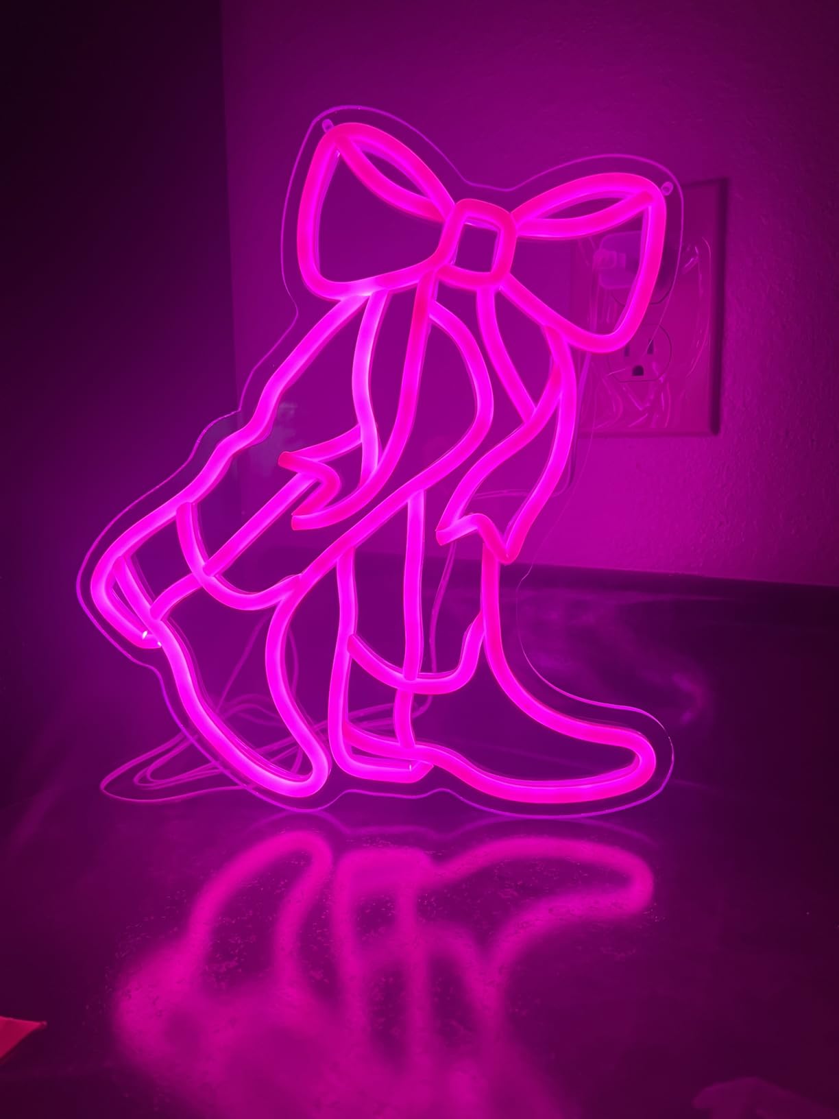 Mad Hatter's Tea Party Neon Sign We're All Mad Here Inspirational Light for Wall Art Decor Cheshire Cat's Grin Neon Sign Unique Wall Decor for Book Lovers and Movie Fans Birthday Party Gifts customer photo 2