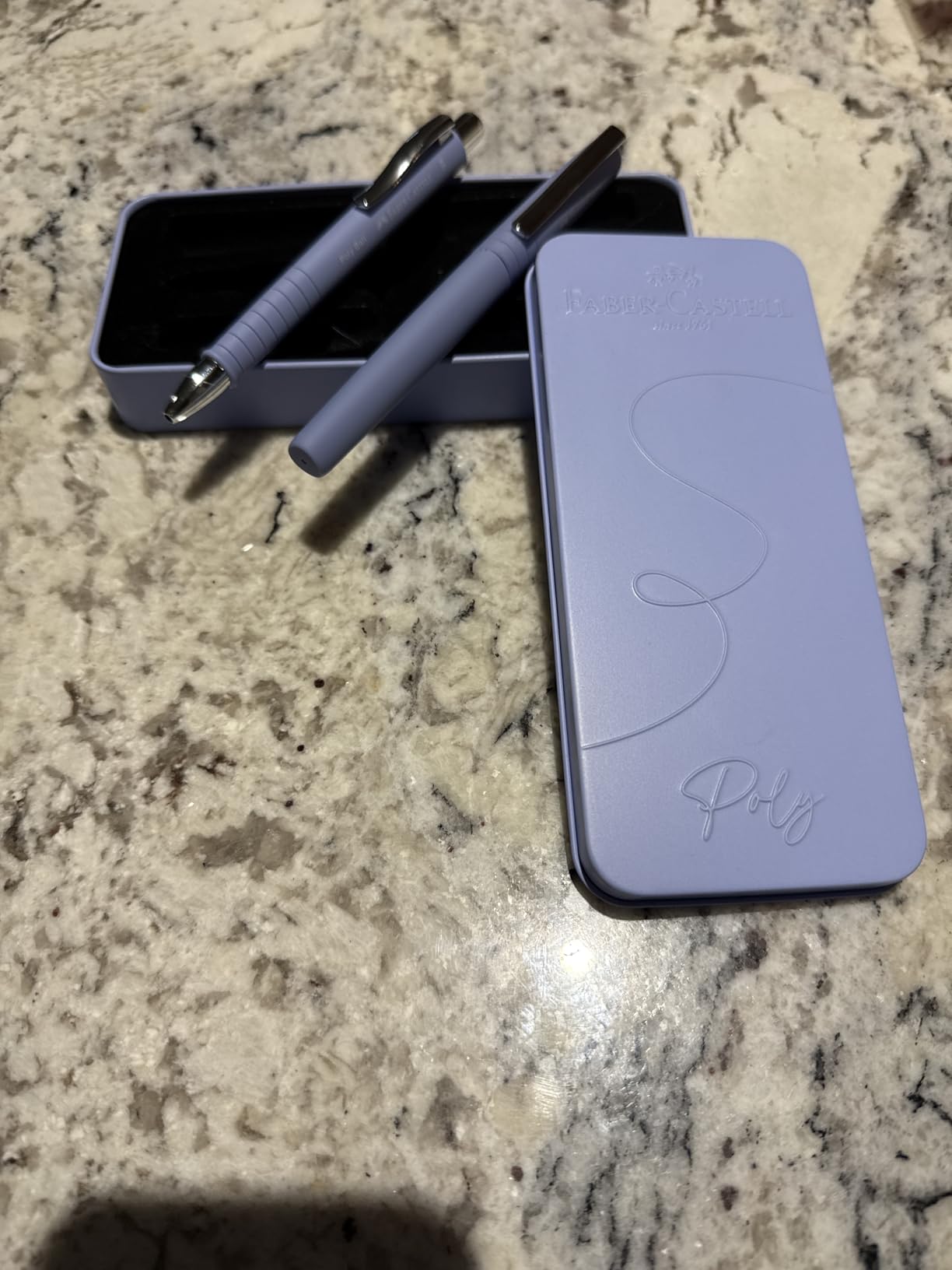 Faber-Castell Poly Pen Fountain and Ballpoint Pen Gift Set - Pale Iris: Fountain Pen Set with Broad Nib & Smooth Ballpoint Pen, Ergonomic Grip, Great for Journaling & Calligraphy (2 Count) customer photo 1