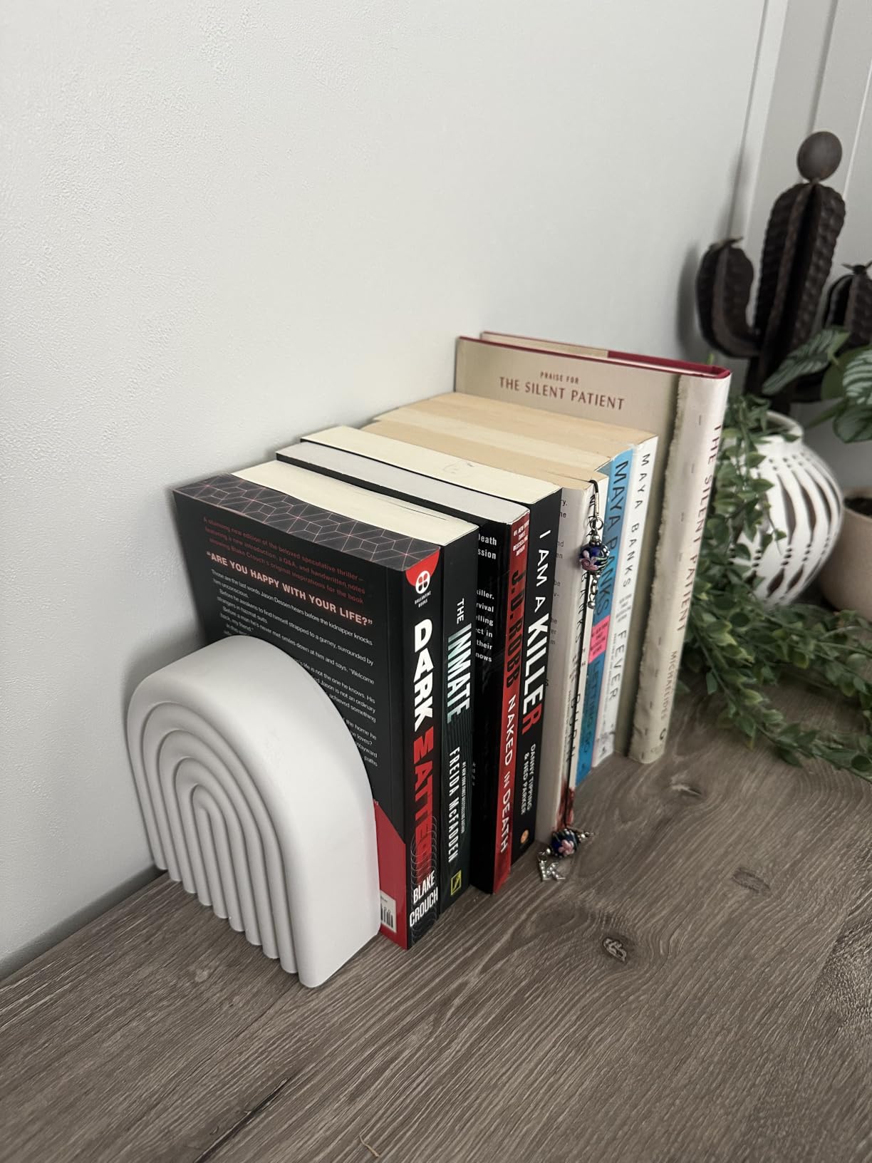 Decorative Concrete Bookends for Heavy Books - Stylish Set of 2, Ideal for Any Bookshelf - Aesthetic Book Holder/Stopper with Anti-Slip Pads for Chic Home, Office, or Library Decor customer photo 1