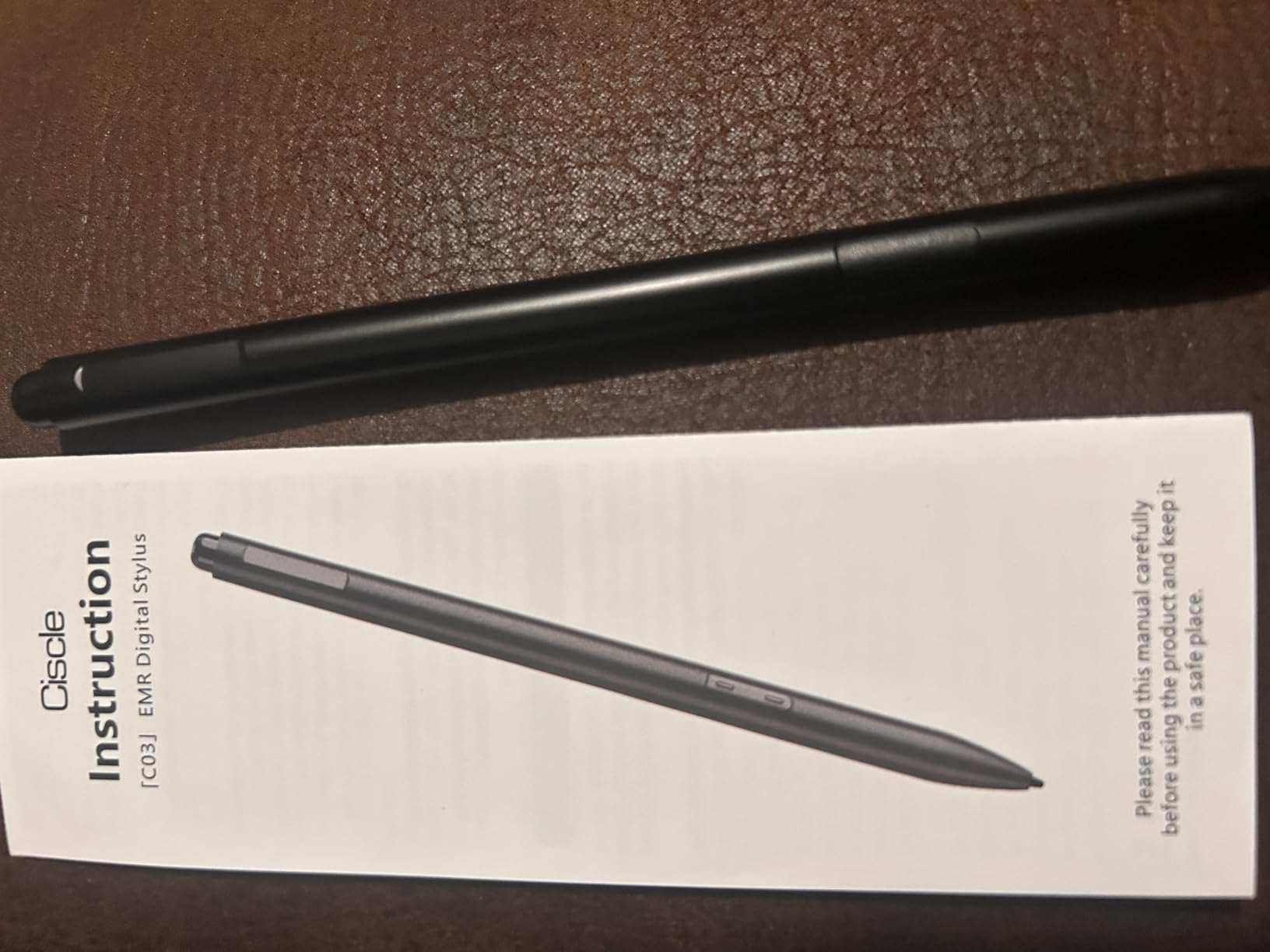 Pen for Remarkable 2 - Magnetic EMR Stylus with Eraser & 5 Tips | Battery-Free Design with 4096 Pressure Levels, Palm Rejection and Tilt Support customer photo 1