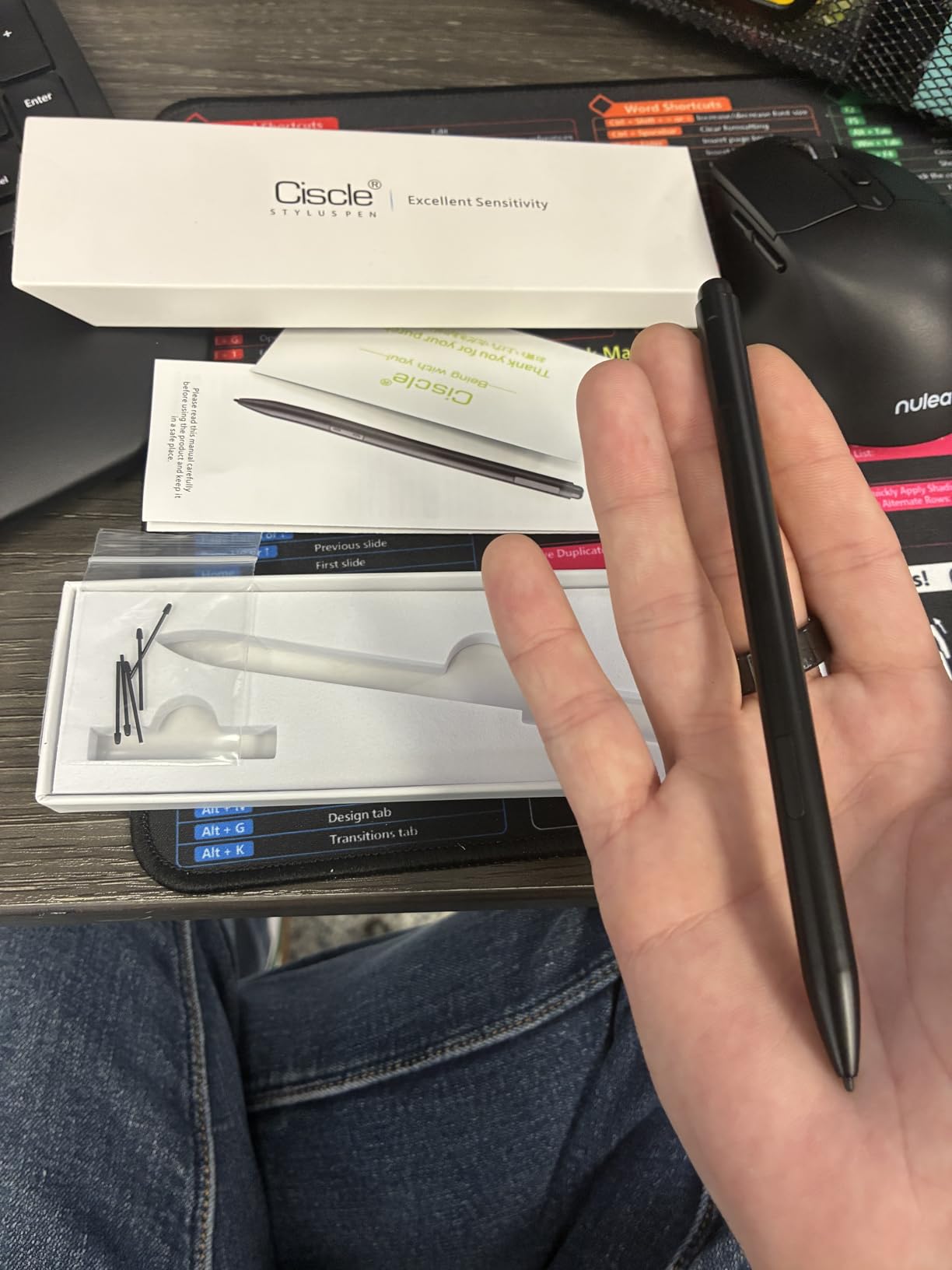 Pen for Remarkable 2 - Magnetic EMR Stylus with Eraser & 5 Tips | Battery-Free Design with 4096 Pressure Levels, Palm Rejection and Tilt Support customer photo 2