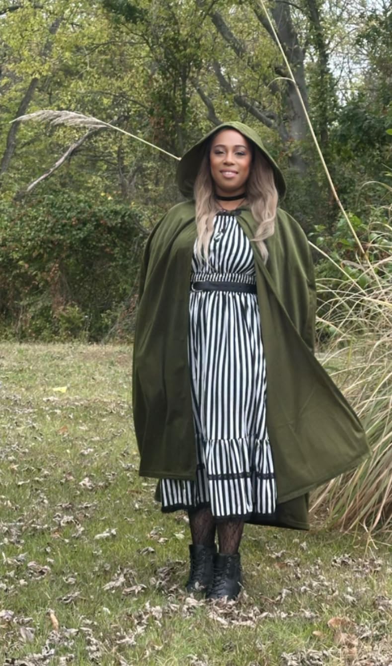 Women's Hooded Velvet Cloak, Renaissance Medieval Buckle Cape, Halloween Costume Cloak customer photo 2