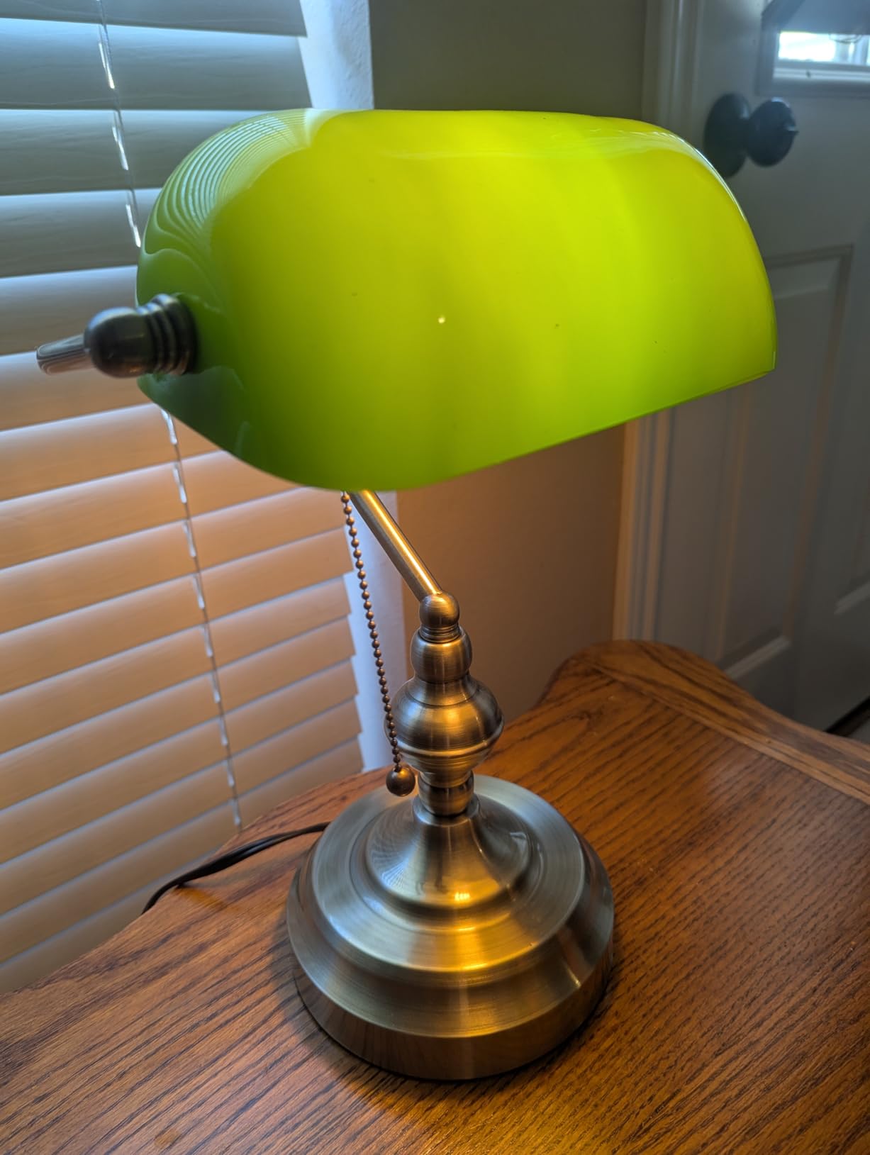 Green Glass Banker's Desk Lamp, Antique Banker Desk Lamps with USB Charging Port, Traditional Library Lamp, Vintage Desk Lamp Green Shade for Office Study Room, Pull Chain Switch customer photo 1