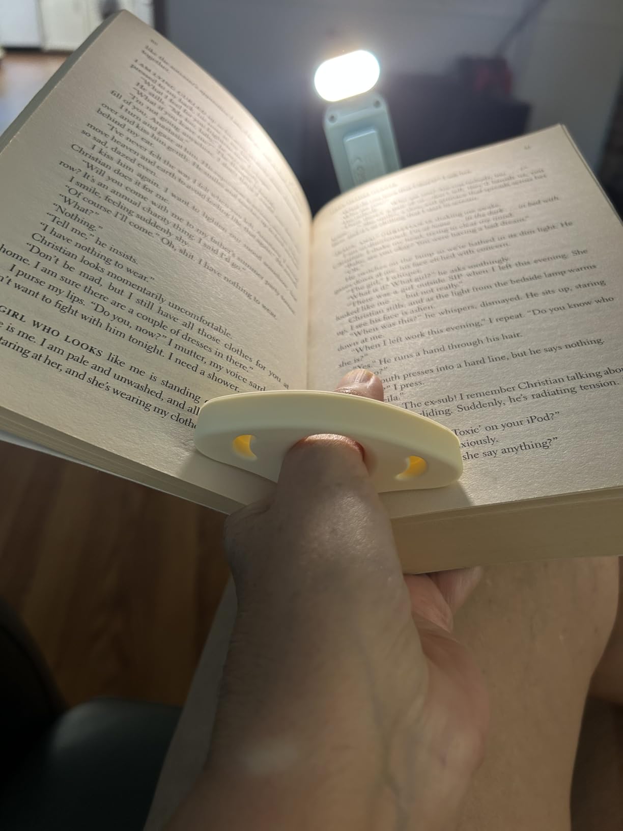 Silicone Book Thumb Page Holders for Reading (Small, Off White - Green) | Book Page Holder, for Reading Hands Free, Book Lovers Gifts & Book Accessories, 2 Pack customer photo 2