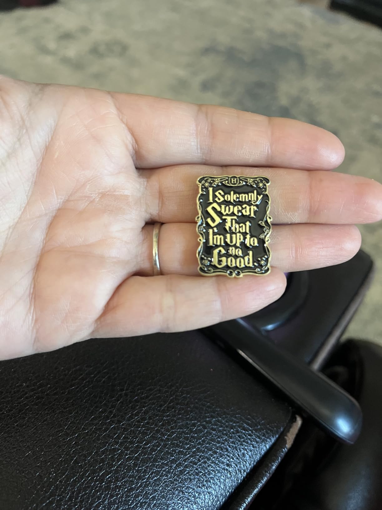 I Solemnly Swear I'm Up To No Good Pin Brooch, Magical Quote Enamel Pin, Magical Gift For Fantasy Fan Sarcastic Book Lover Mischief Maker, Witchy Humor Lapel Badge, Wizard Themed Brooches, Gothcore Decorative Jewelry Accessories customer photo 1
