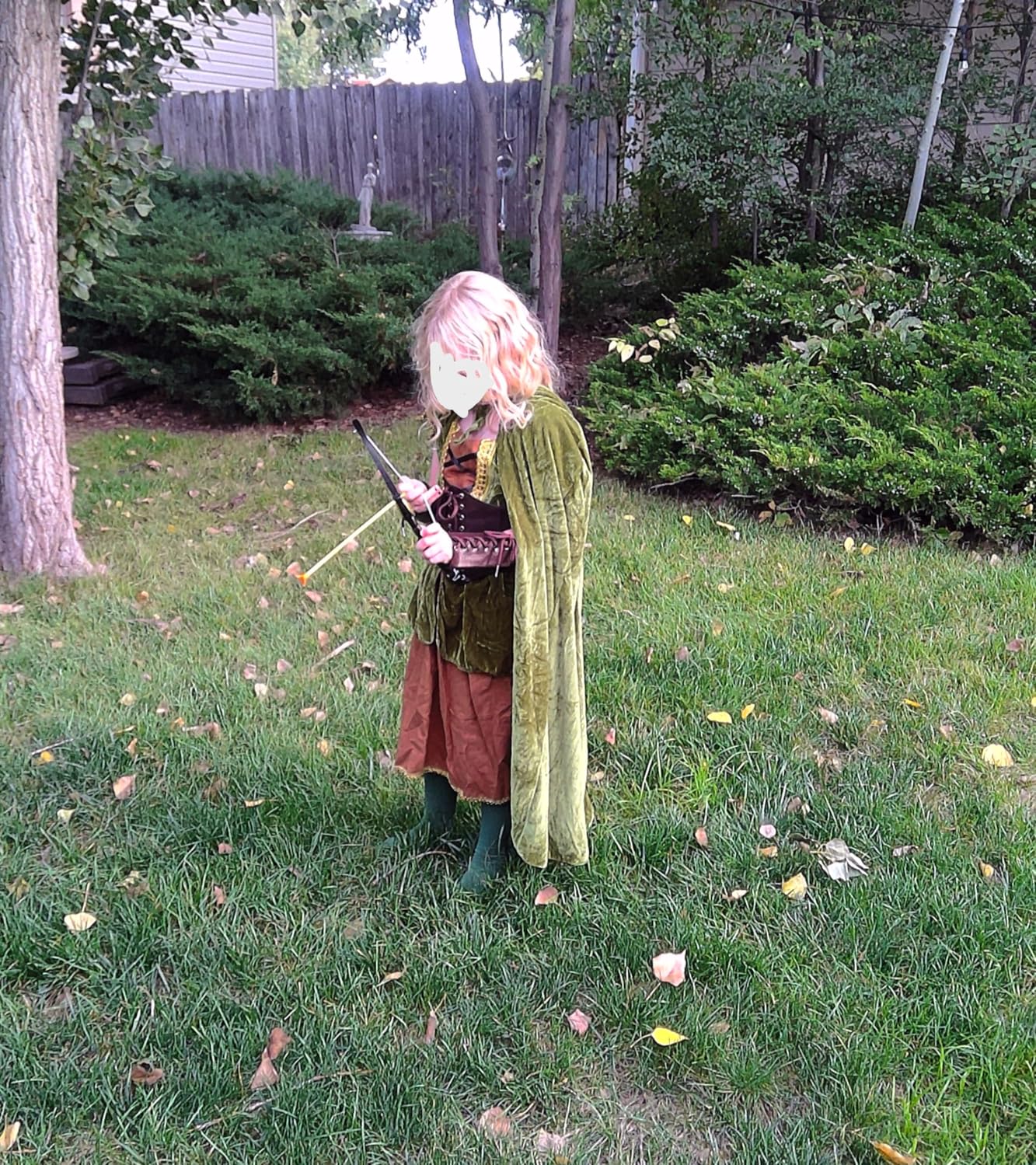 7 Pcs Archer Costume for Girls Medieval Renaissance Hunter Dress Costume with Cape customer photo 2