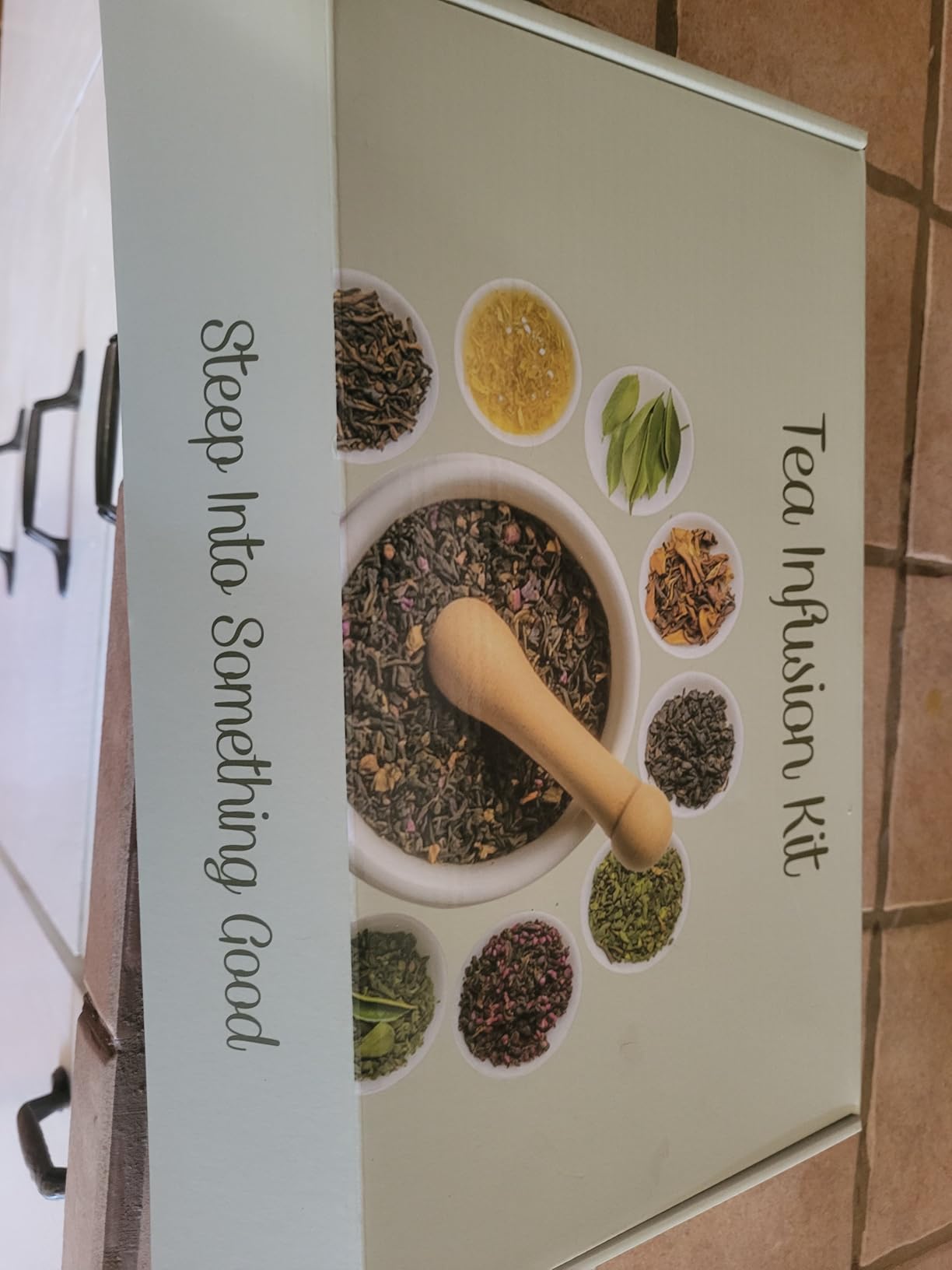 Tea Gift Set - 8 Unique Flavors with Stainless Steel Infuser | Loose Leaf Tea Sampler with Vanilla Chai, Jasmine, Green Tea & More | Tea Gift Sets for Women and Men customer photo 1