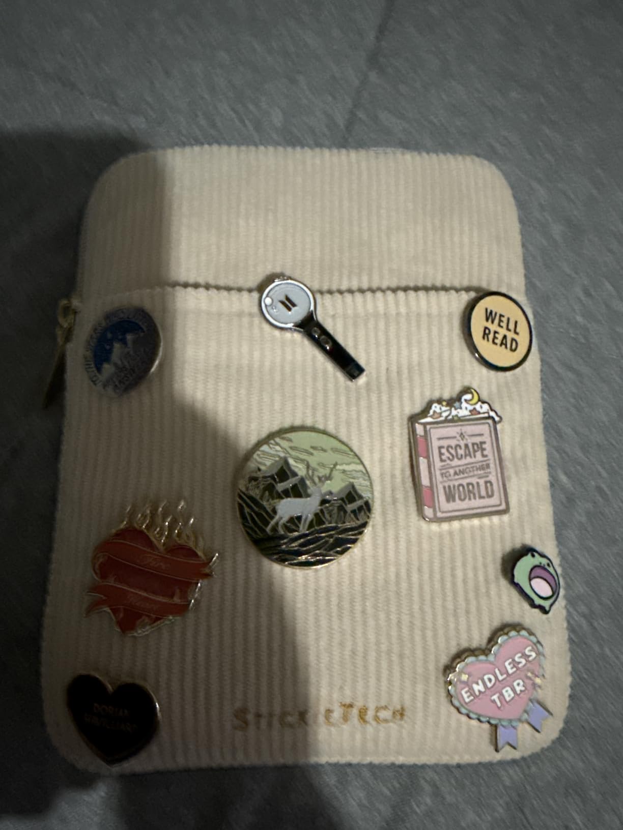 Kindle Sleeve - Cute Corduroy 8x6.25 inch Case, Cream Kindle Pouch, 2 Pockets - Compatible with 6-7 inch E-Readers, Ideal Travel Sleeve customer photo 2