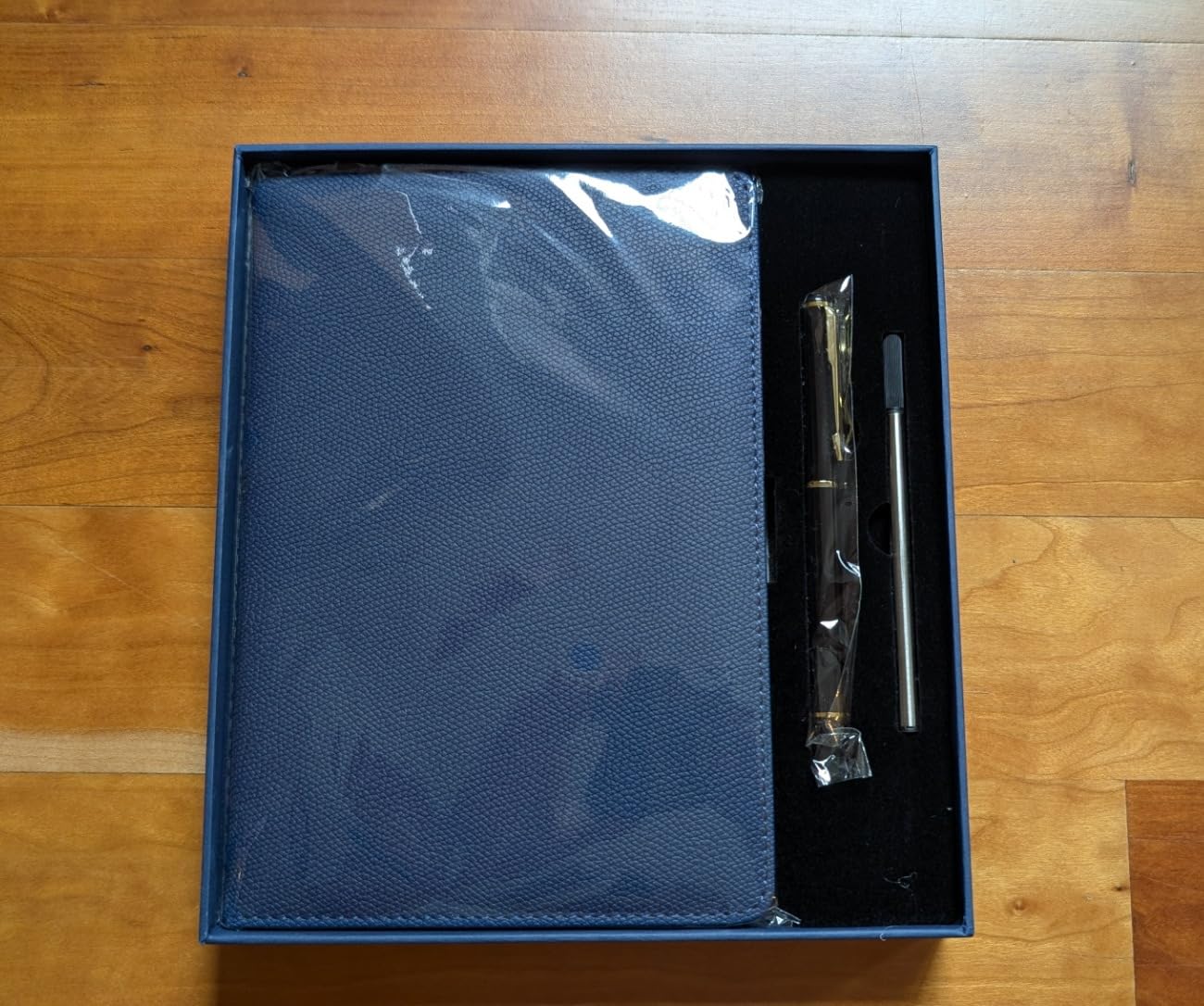 Premium Leather Notebook Gift Set with Pen and Ink Refill, A5 College Ruled Notebook for School & Office Supplies, Employee & Teacher Appreciation Gifts, 200-Page Lined Journal for Men & Women, Blue customer photo 2