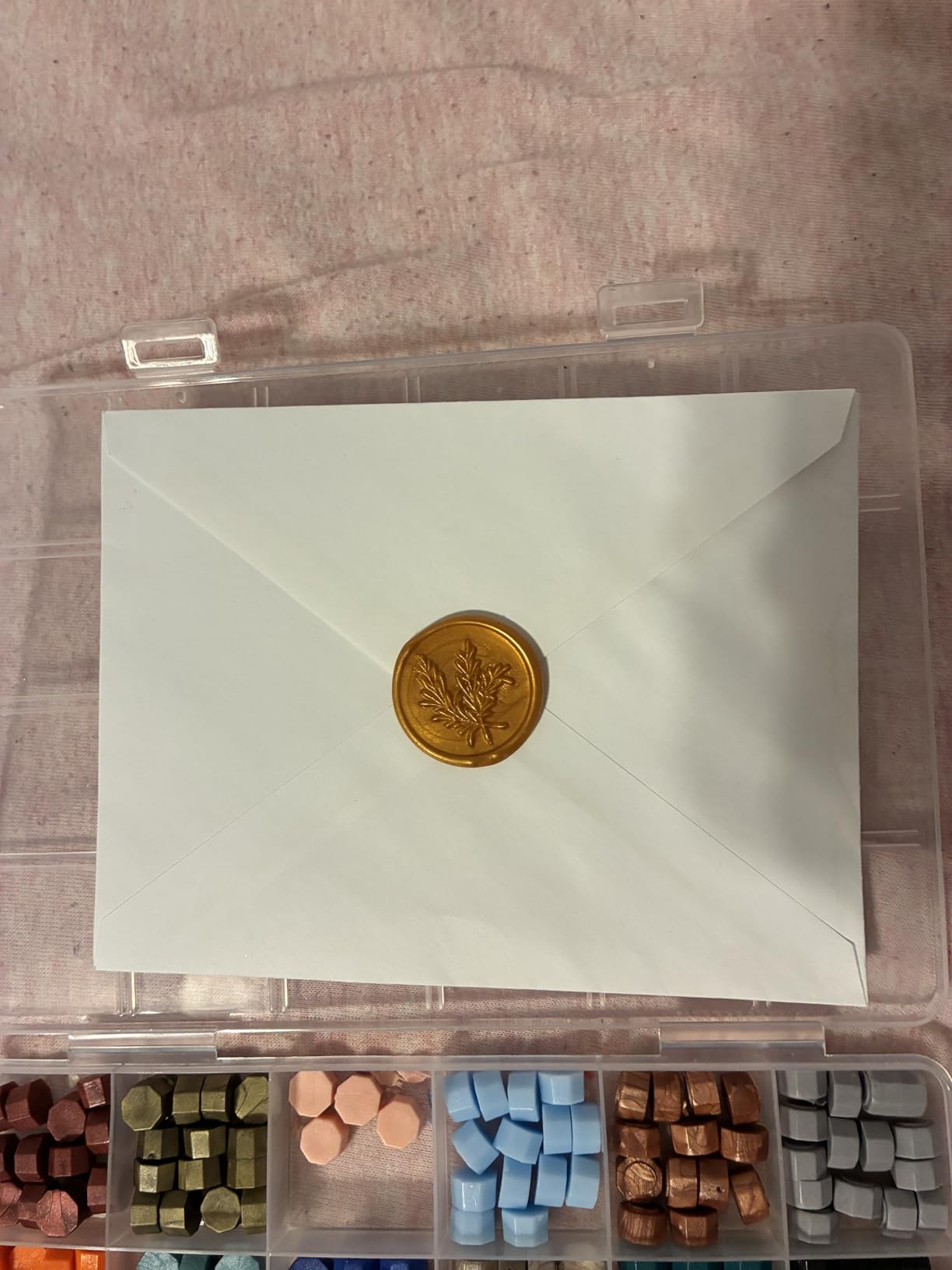 xxxHOLIC Wax Seal Kit, 360 Beads in 24 Colors | with Melting Spoon and Tea Lights - Odorless, Bubble-Free Starter Supplies for Invitations, Gifts, Letters and Crafts customer photo 1