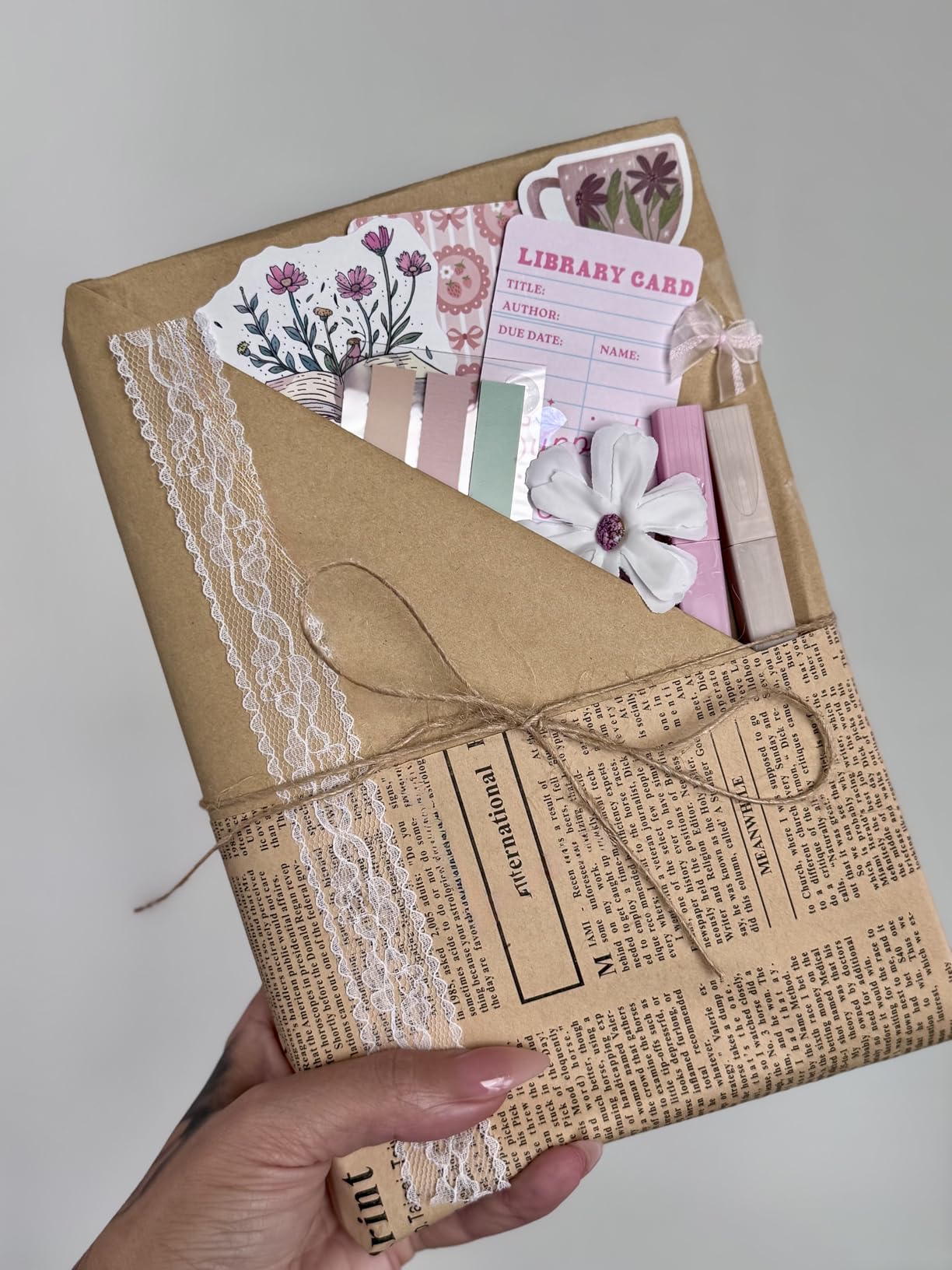 YOPPIX 6 Set Blind Date with Book Gift Bulk, About Dark Romance Theme Blind Book Date Gifts for Book Lover Readers Bookish Librarian Booklovers Club (NO Books Including) customer photo 1