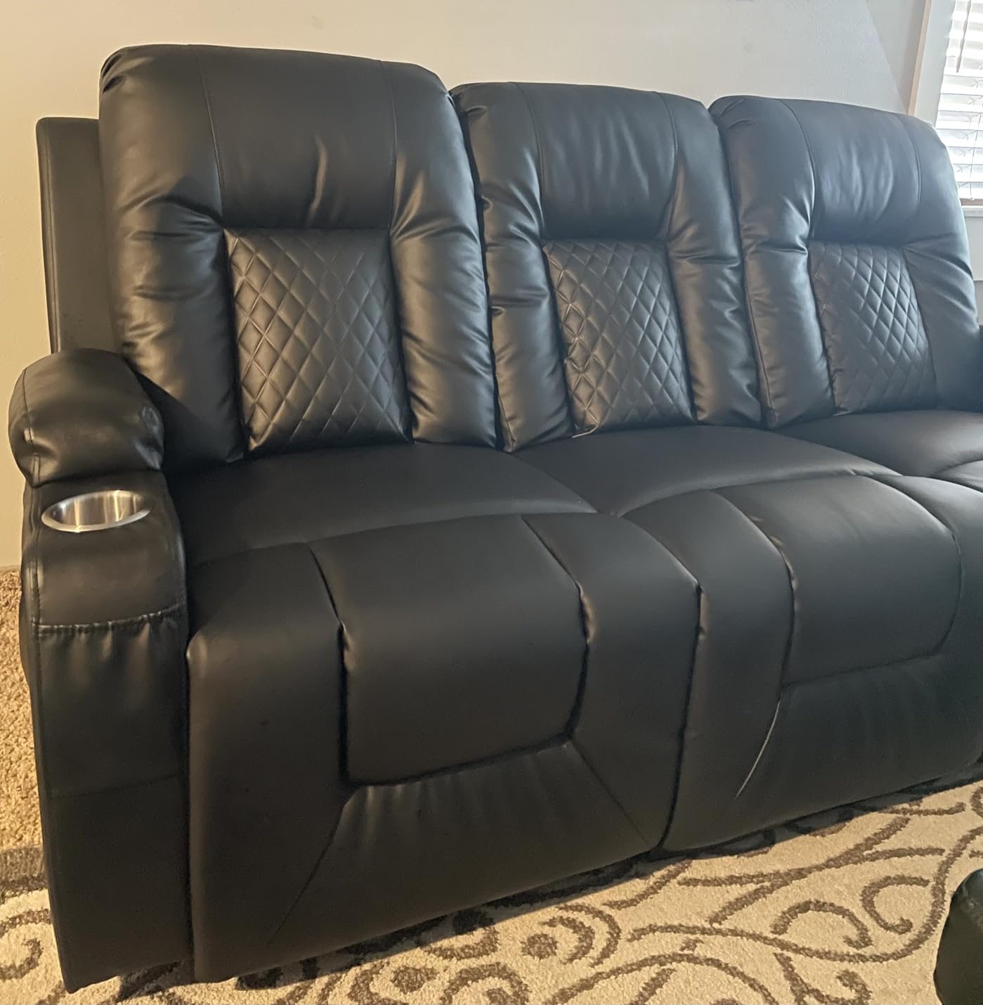 FURNIMAT Recliner Sofa, Modern Dual Reclining Sofa with Flip Back Console, 4 Seater PU Leather Recliner Couch for Living Room/RV, with Storage Drawer, USB Ports, Cup Holder, Cell Phone Holder, Black customer photo 2
