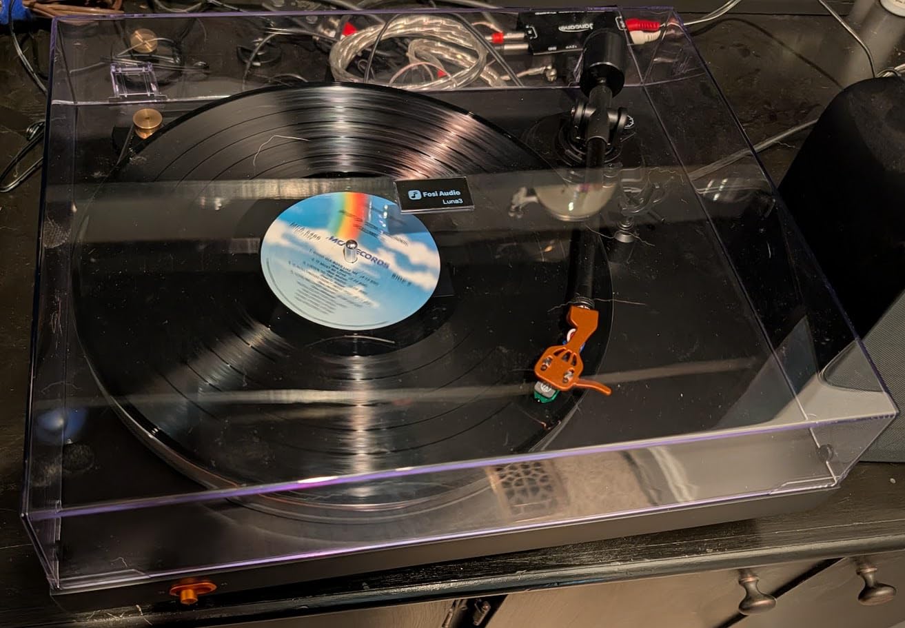 Fosi Audio Luna3 Belt-Driven Stereo Turntable & HiFi Vinyl Record Player with VM95E Cartridge | Fully Manual | 2 RCA | 2 Speed | Anti-Resonance | Anti-Skate customer photo 1