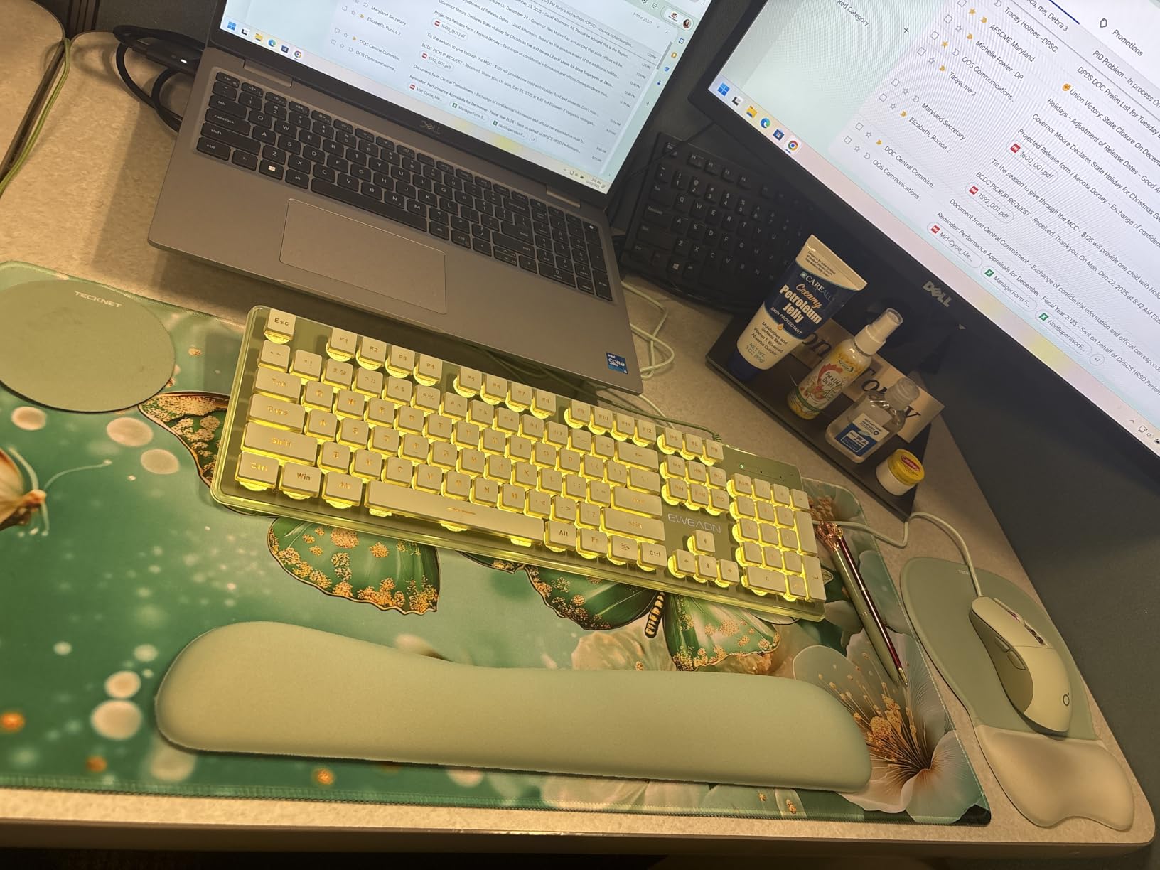 TECKNET Gel Ergonomic Mouse Pad & Keyboard Wrist Rest & Coaster | 3 in 1 Set, Pain Relief, Milk Silk Cloth, Non-Slip PU Base, Easy Typing, Memory Foam Wrist Support for Office & Home customer photo 1