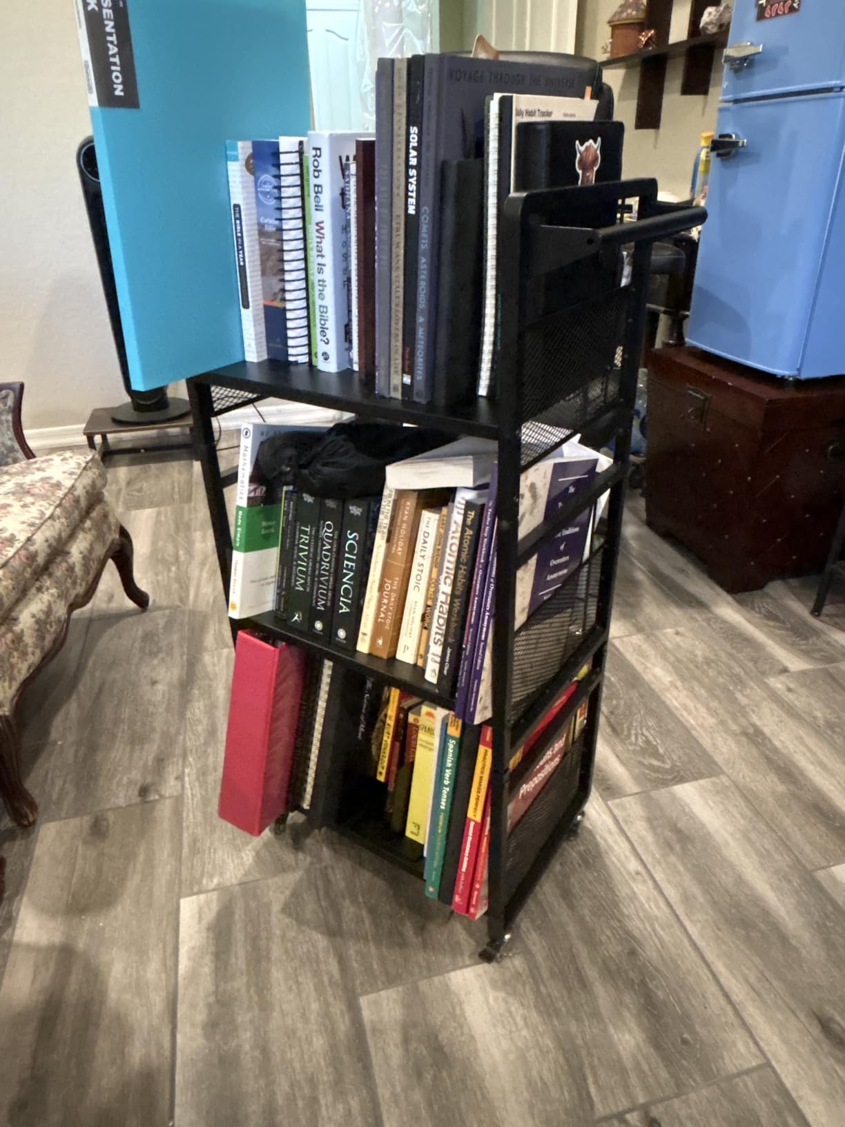 UMDONX Heavy-Duty Double-Sided Book Cart with Silent Wheels and 3 Magnetic Book Shelves, Rolling Book Shelf, Library Book Cart, Suitable for Home, Office, or School (White) customer photo 1