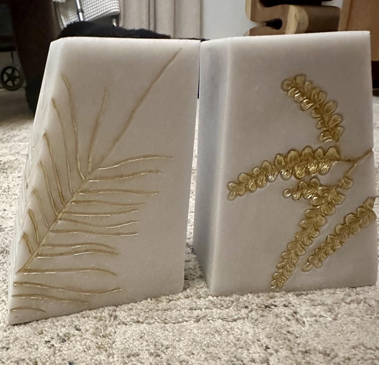 Heavy Duty Book Ends for Shelves, Decorative Book Ends for Heavy Books, Resin Modern Bookends with Marble Texture & Gold Botanical Detail, Minimalist Bookends for Home Decor, Set of 2 customer photo 1