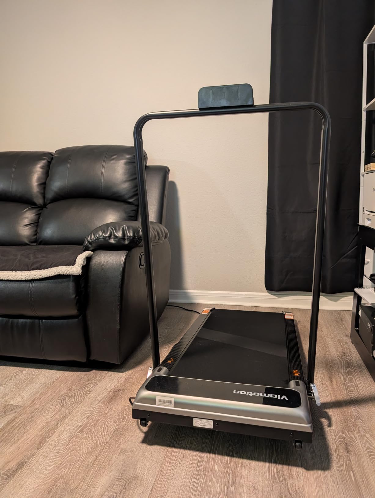 Walking Pad Treadmill for Home, Walking Pad with Incline and Handle Bar customer photo 2