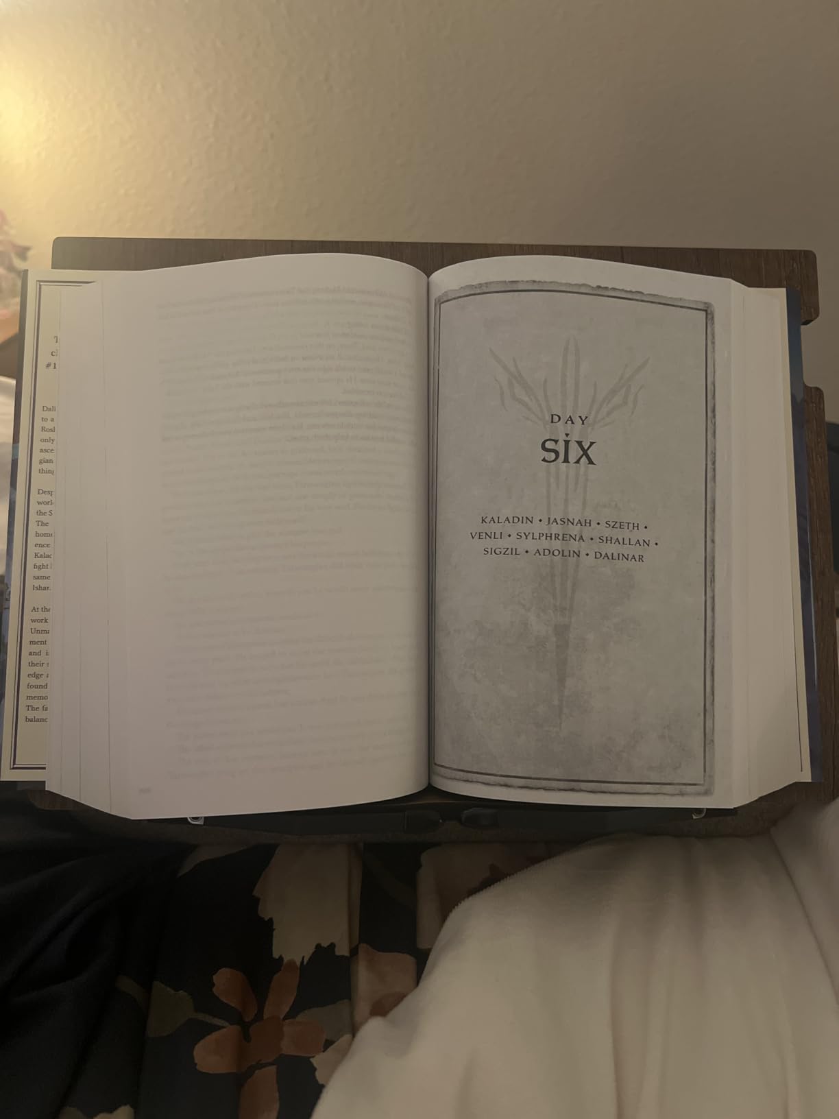 Book Stand for Reading in Bed with Storage - Book Holders for Reading Hands Free customer photo 2