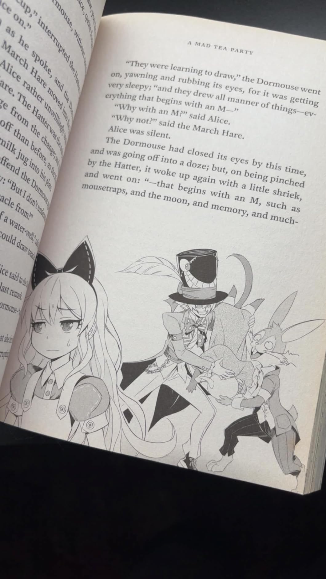 2-in-1 Alice in Wonderland and Through the Looking-Glass: The Complete Classic Collection customer photo 2