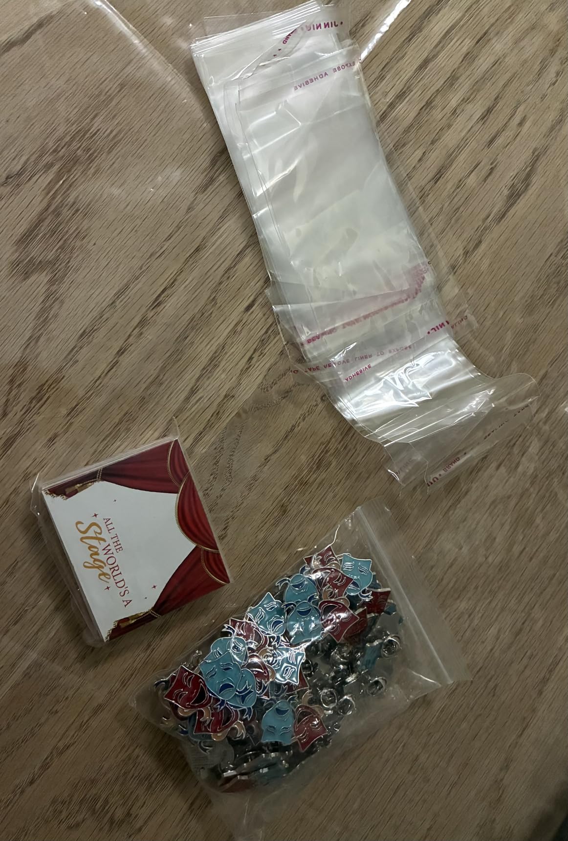 Huquary 36 Set Drama Mask Theater Pins with Greeting Cards, Comedy Tragedy Faces Lapel Badges customer photo 2