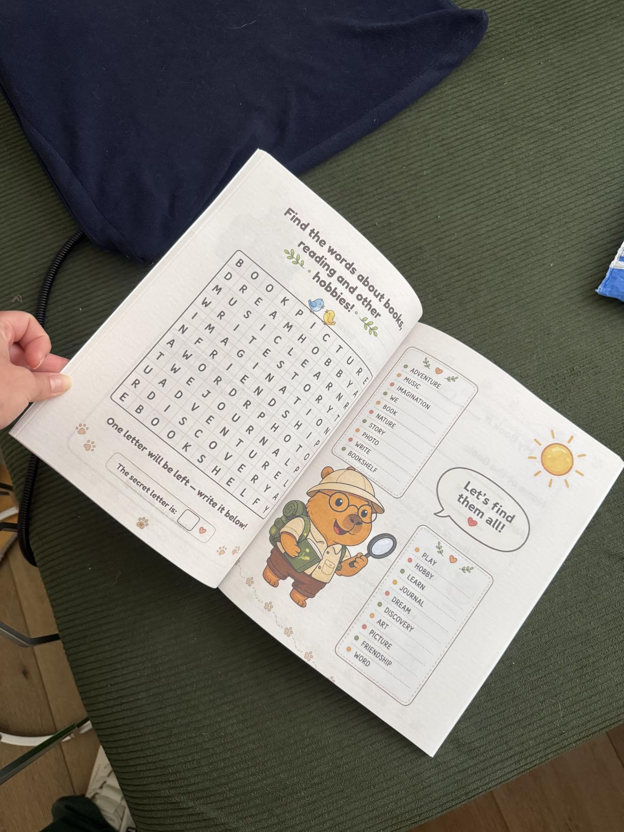 My Reading Journal for Kids: 20 Book Challenge, Fun Activities & Reading Tracker customer photo 1