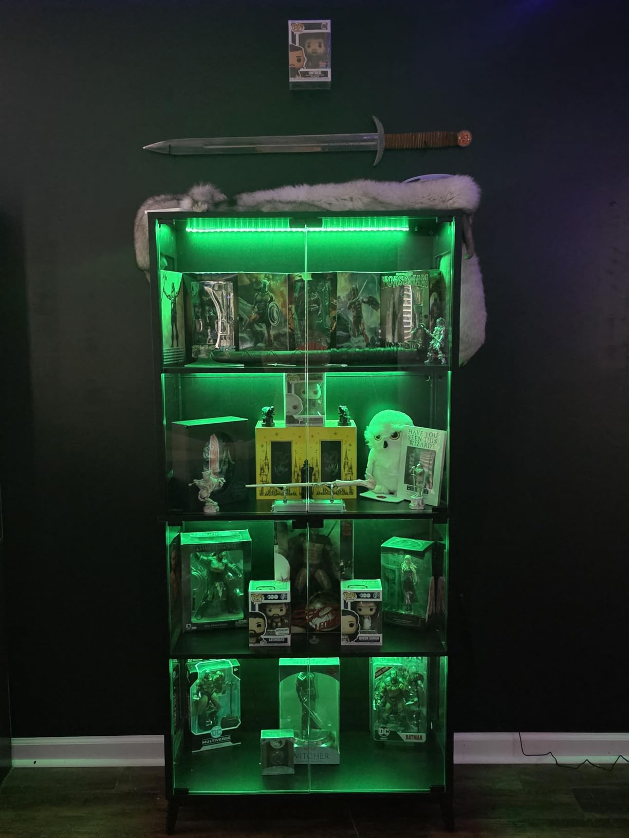 Glass Display Cabinet for Collectibles, 4-Tier Curio Cabinet with Smart App RGB Lights, Adjustable Shelves & Push-to-Open Doors, Large Display Case for Lego, Action Figures, Trophies, White customer photo 1