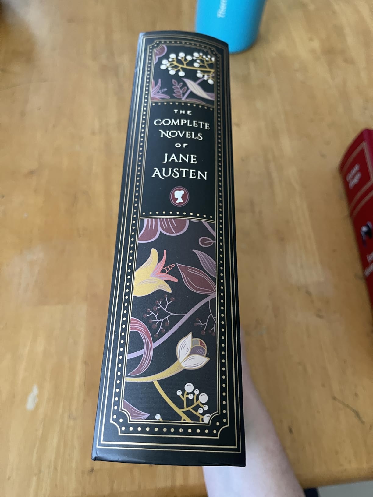 The Complete Novels of Jane Austen (Deluxe Leatherbound Edition) (Leather-bound Classics) customer photo 1