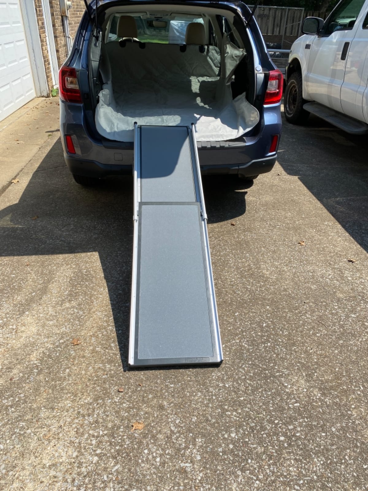 Solvit 62337 Deluxe Telescoping Pet Ramp, Standard (62305) | Extends 39-72 in to Reach Vans & SUVs, High-Traction Surface, Side Rails, Folds with Safety Latch, Supports Dogs up to 400 Lb customer photo 2