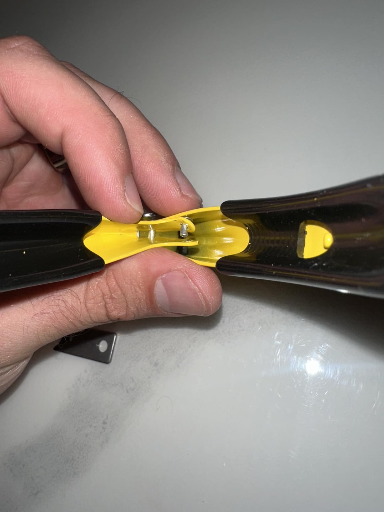 Resco USA-Made Deluxe Dog Nail Clippers for Large Dogs | Deluxe Guillotine Dog Nail Trimmer with Grips, Heavy-Duty Steel, Yellow customer photo 2