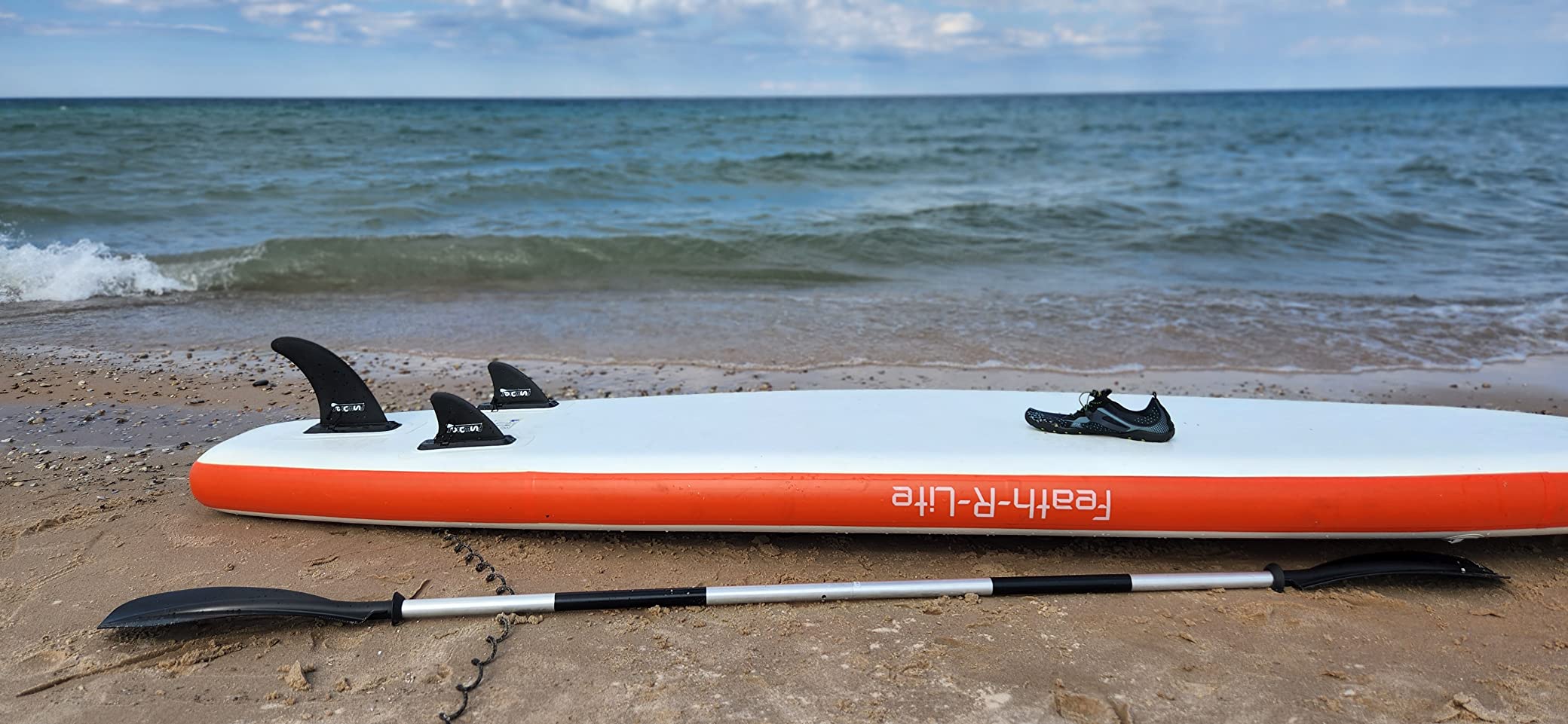 Bending Branches Whisper Kayak Paddle - 2-Piece Aluminum Shaft, Polypropylene Blades, Adjustable 0/60 Degree Feathering, Black Comfort Grips, Dihedral Blade Design for Recreational Paddling customer photo 2