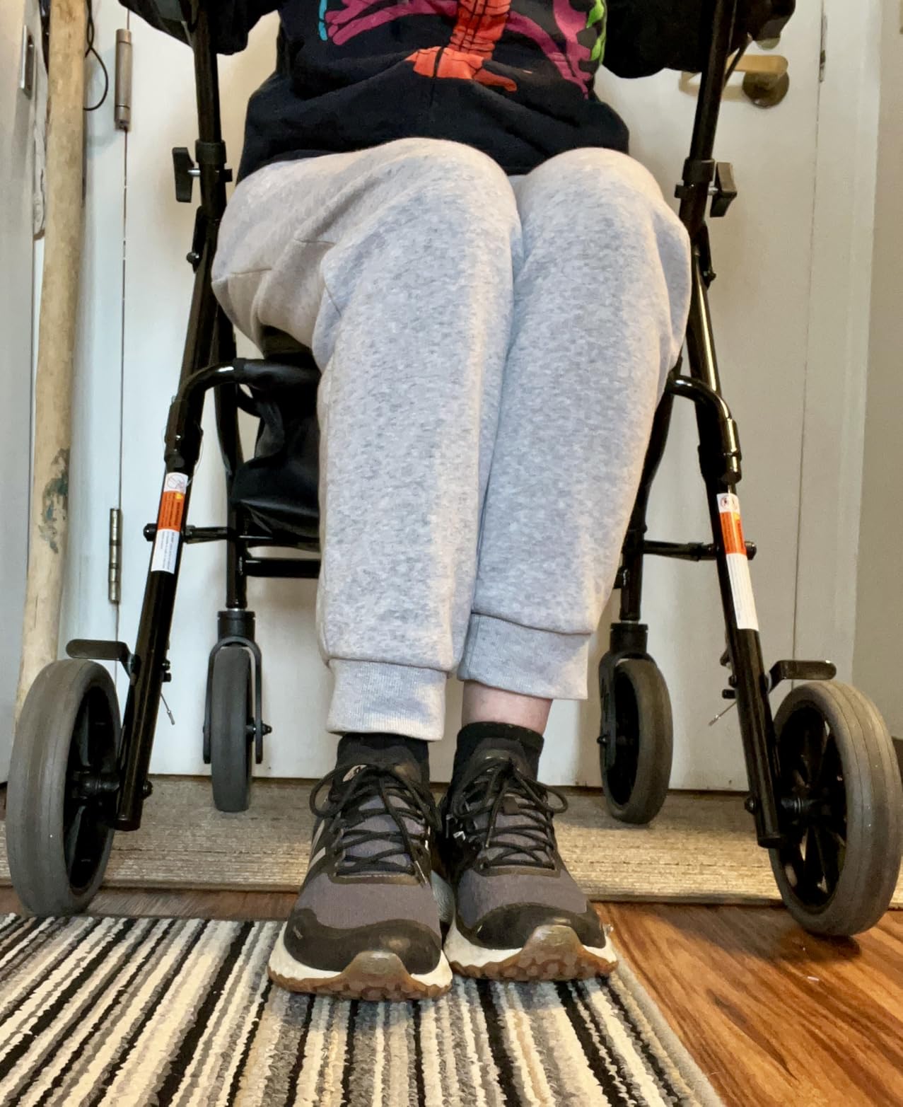 NOVA Zoom 22 Rollator Walker for Seniors, Rolling Walker with Locking Hand Brakes, Padded Seat & 8
