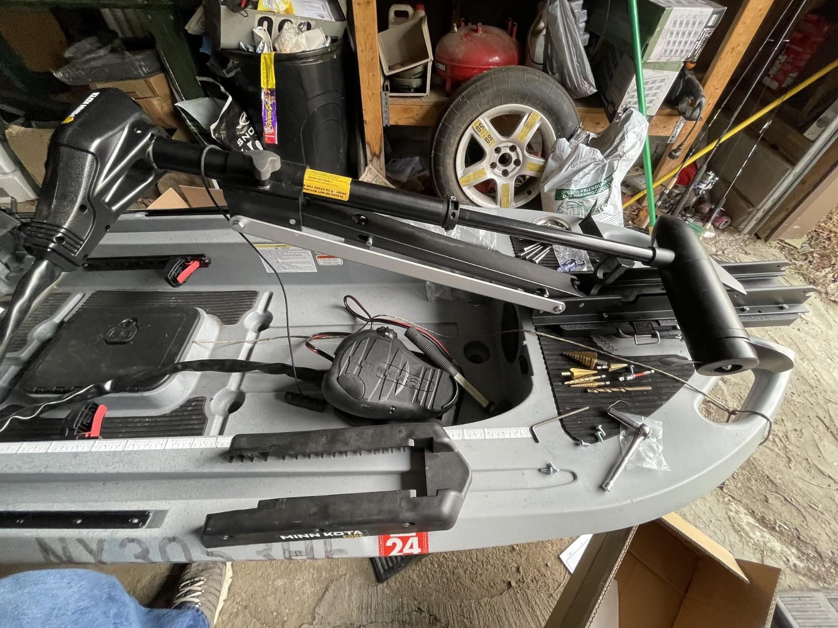 Minn Kota Edge Bow-Mount Electric Trolling Motor with Foot Pedal Control - 45 Lb. Thrust, 45 In. Shaft, Freshwater customer photo 1