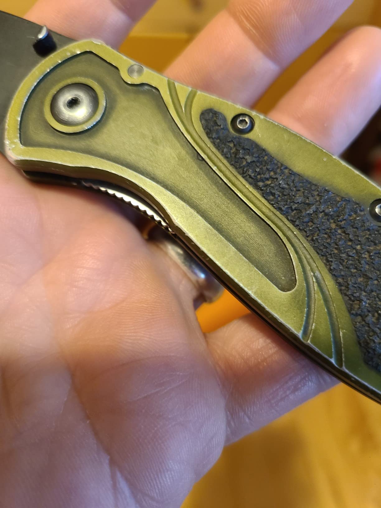 Kershaw Blur Pocket Knife, Olive and Black, 3.4 Inch Recurve Blade | EDC with Assisted Opening, USA Made, Reversible Pocketclip, Everyday Carry for Men and Women customer photo 1