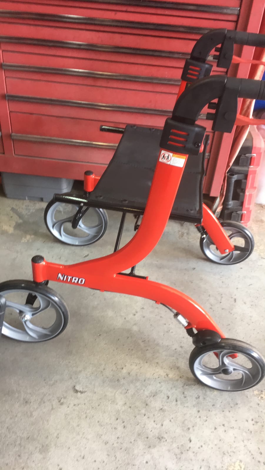 Drive Medical RTL10266 Nitro Euro-Style 4-Wheel Rollator with Seat, Red customer photo 2