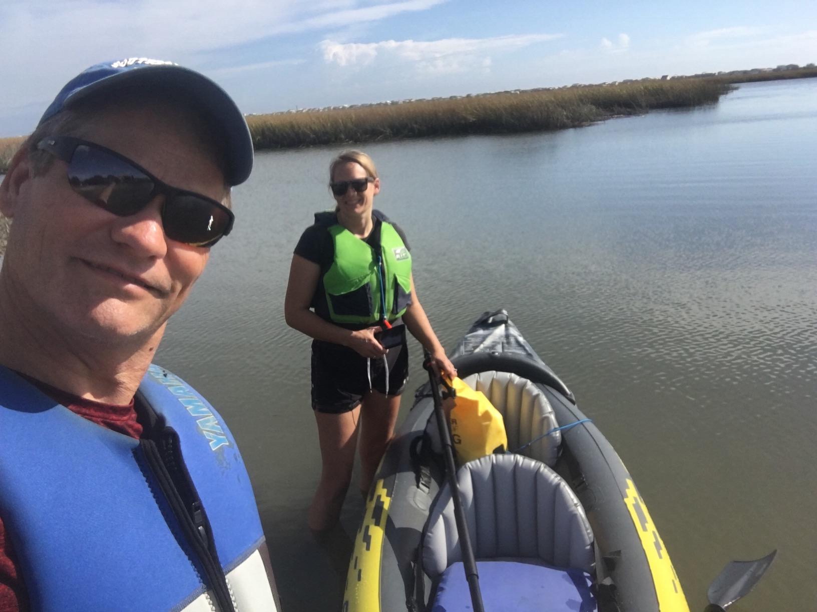 Intex 68307EP Explorer K2 Inflatable Kayak Set: Includes Deluxe 86in Aluminum Oars and High-Output Pump - SuperStrong PVC - Adjustable Seats with Backrest - 400lb Weight Capacity customer photo 1