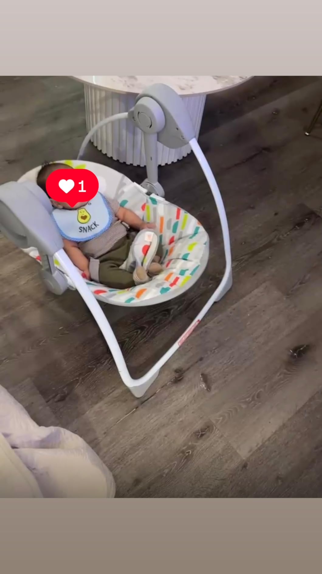 Bright Starts Portable Automatic 6-Speed Baby Swing with Adaptable Speed, Taggies, Music, Removable-Toy-Bar, 0-9 Months 6-20 lbs (Whimsical Wild) customer photo 1