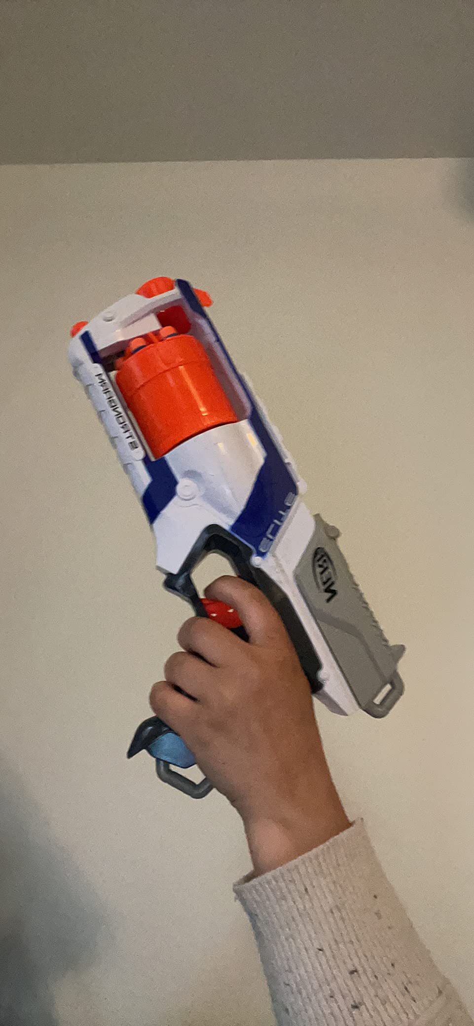NERF N Strike Elite Strongarm Toy Blaster with Rotating Barrel (Amazon Exclusive) customer photo 2