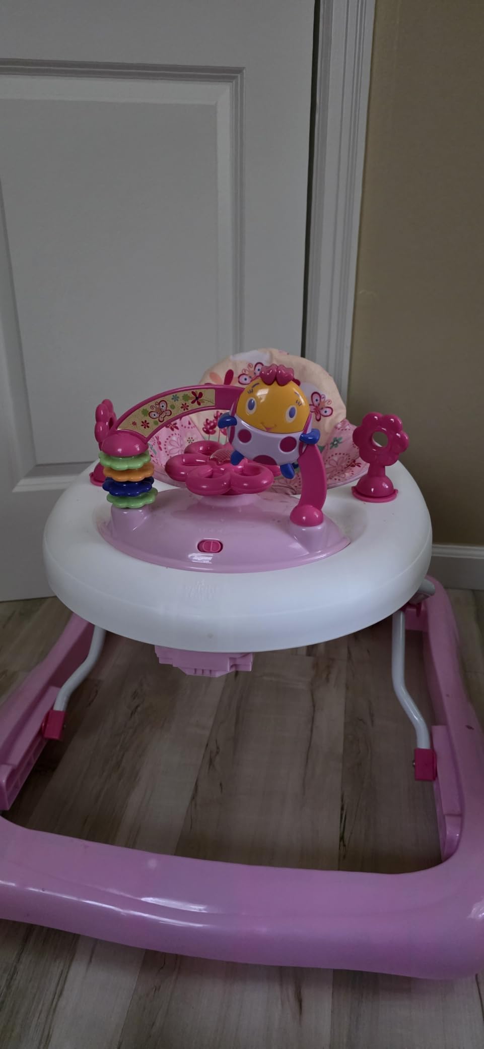 Bright Starts JuneBerry Walk-A-Bout Baby Walker and Entertainer, with Easy Fold Frame for Storage, Ages 6 Months + customer photo 2