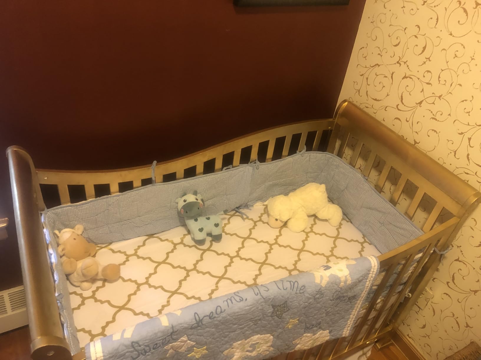 Dream On Me Violet 7-in-1 Convertible Life Style Crib in White, Greenguard Gold Certified, 4 Mattress Height Settings, Made of Sustainable New Zealand Pinewood customer photo 1