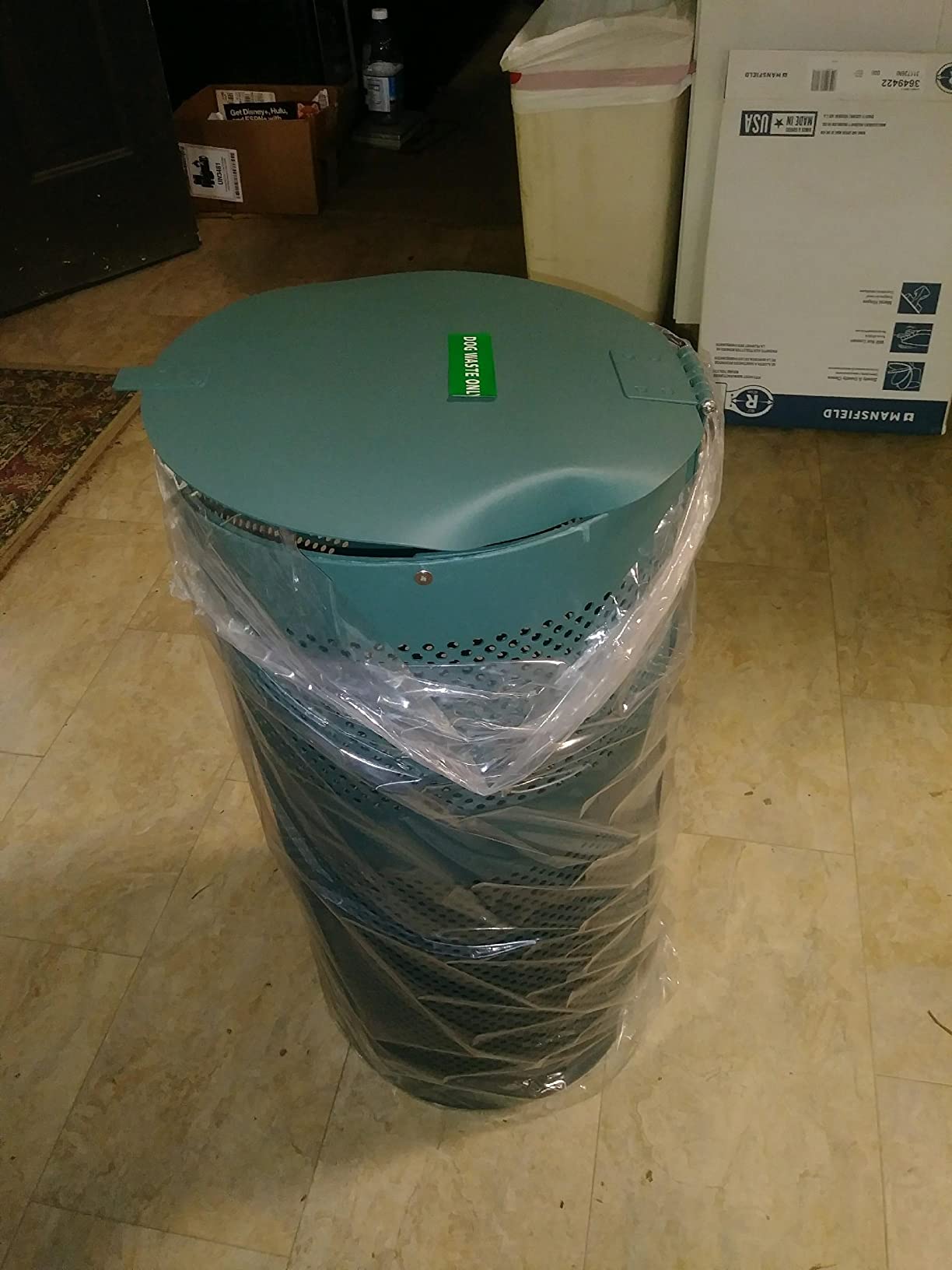 ZERO WASTE USA - Rust-Proof Dog Waste Station with 2,400 Bags - Green customer photo 1