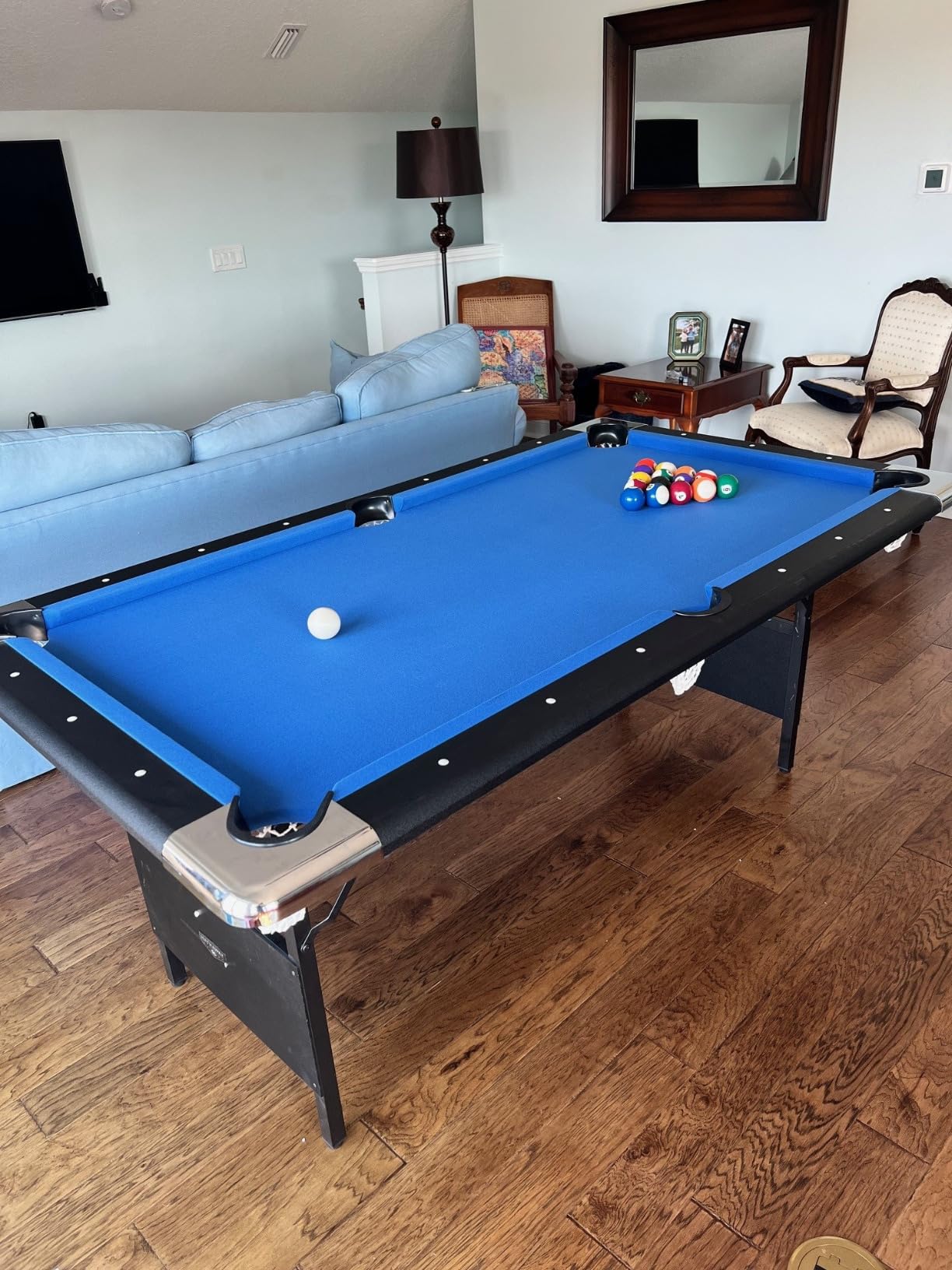 Hathaway Fairmont Folding Pool Table for Family & Home Use Includes Full Set of Billiard Balls, Cues, Chalk, Triangle and Carrying Bag, Portable Space-Saving Table customer photo 1