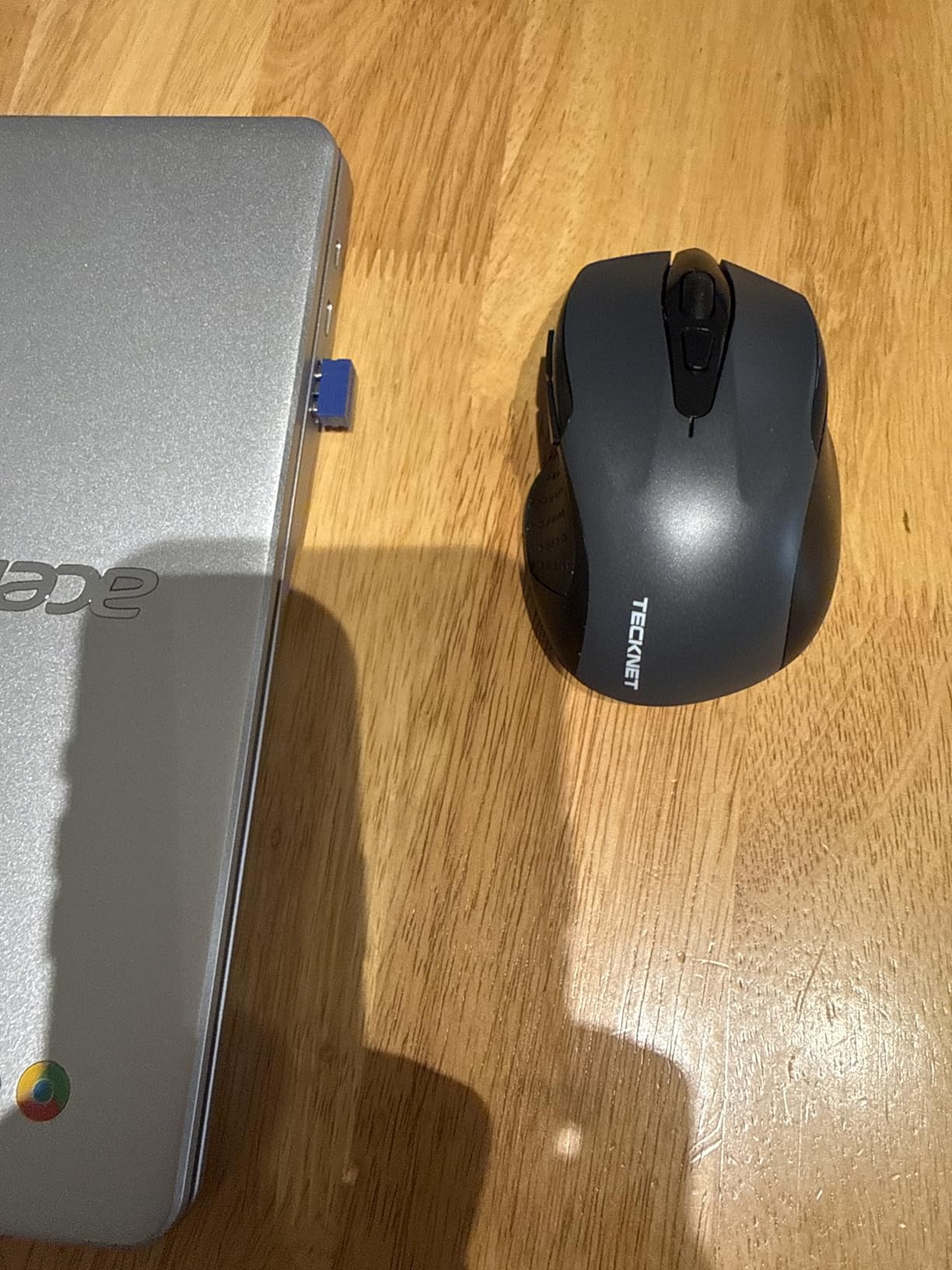 TECKNET Wireless Mouse, 2.4G Ergonomic Computer Mouse, 2600 DPI, Purple customer photo 2