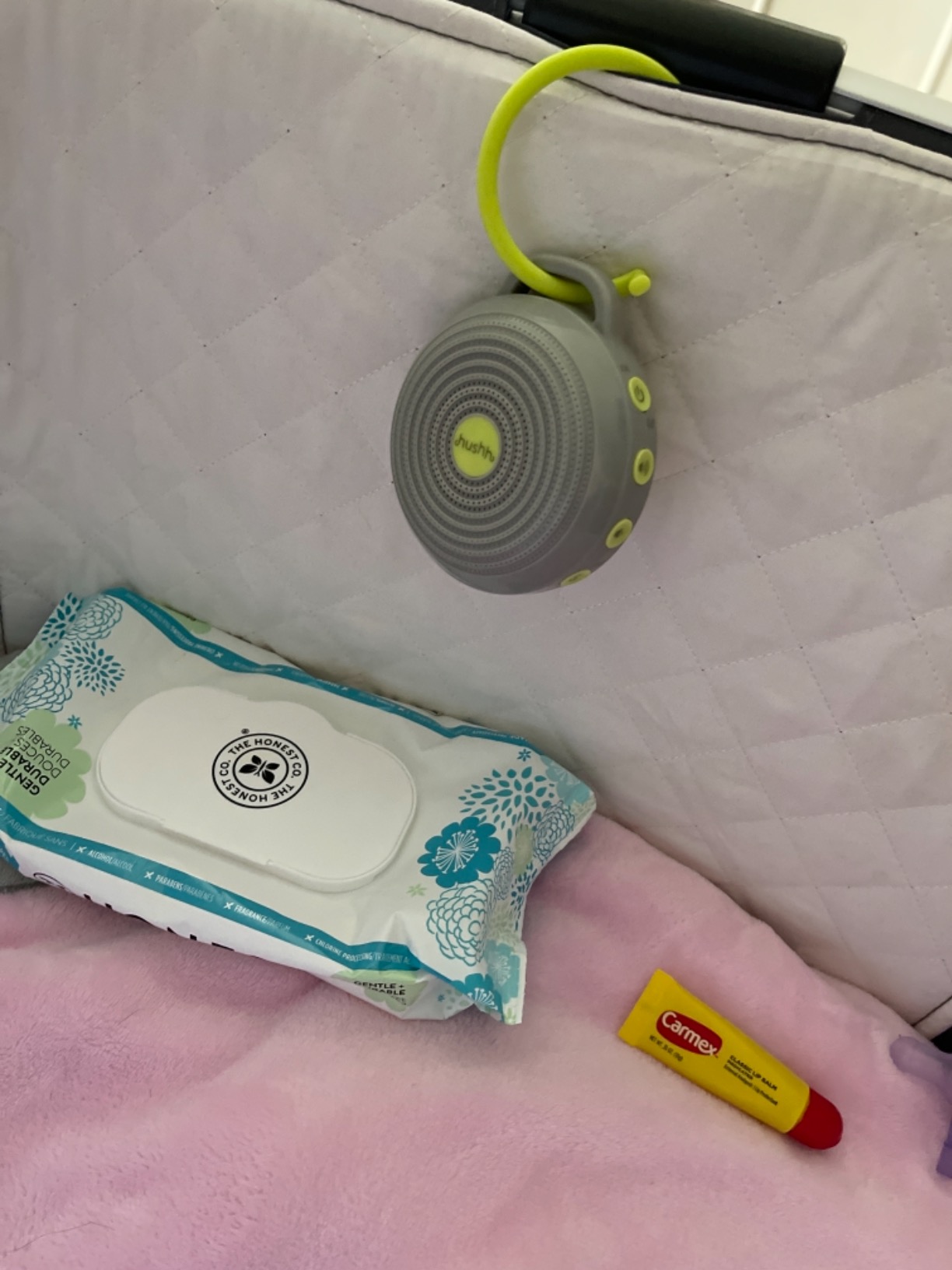 Yogasleep Hushh Portable White Noise Sound Machine for Baby, 3 Soothing Natural Sounds with Volume Control, Compact Size, Noise Canceling for Sleep Aid, Office Privacy, & Meditation, Registry Gift customer photo 1