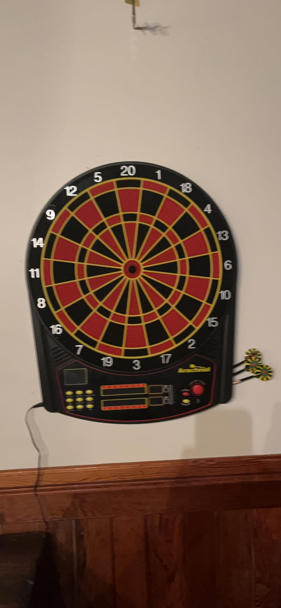 Arachnid Cricket Pro 450 Electronic Dartboard customer photo 1