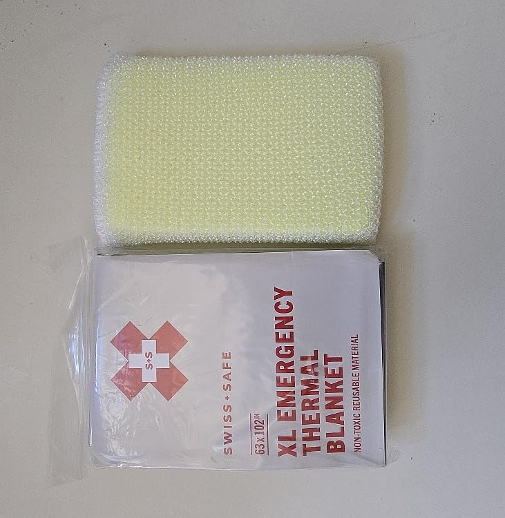 Swiss Safe Emergency Blanket for Camping, Car, First Aid, Survival, 4 Pack customer photo 1